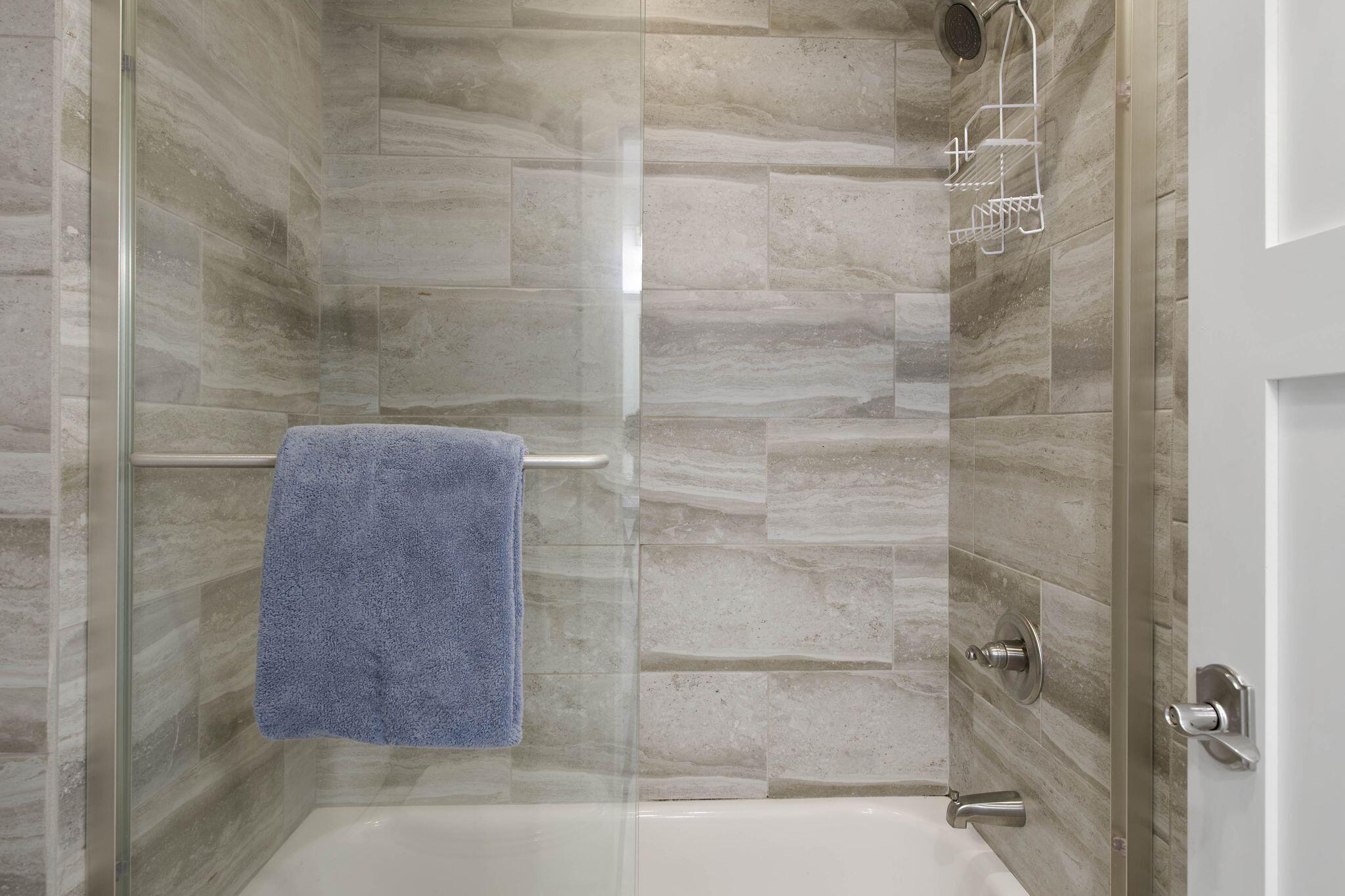 WILD HERON - Residential