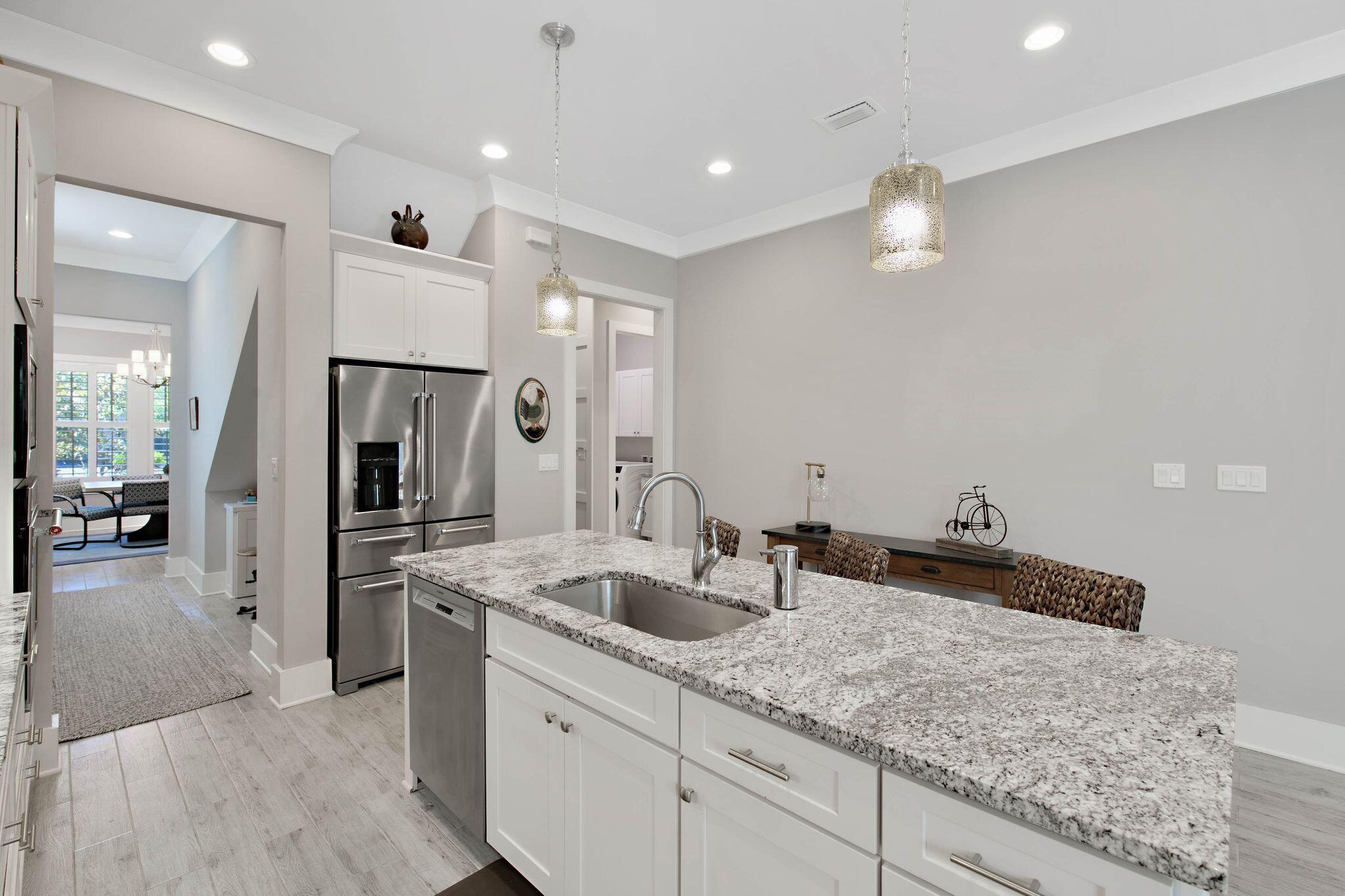 WILD HERON - Residential