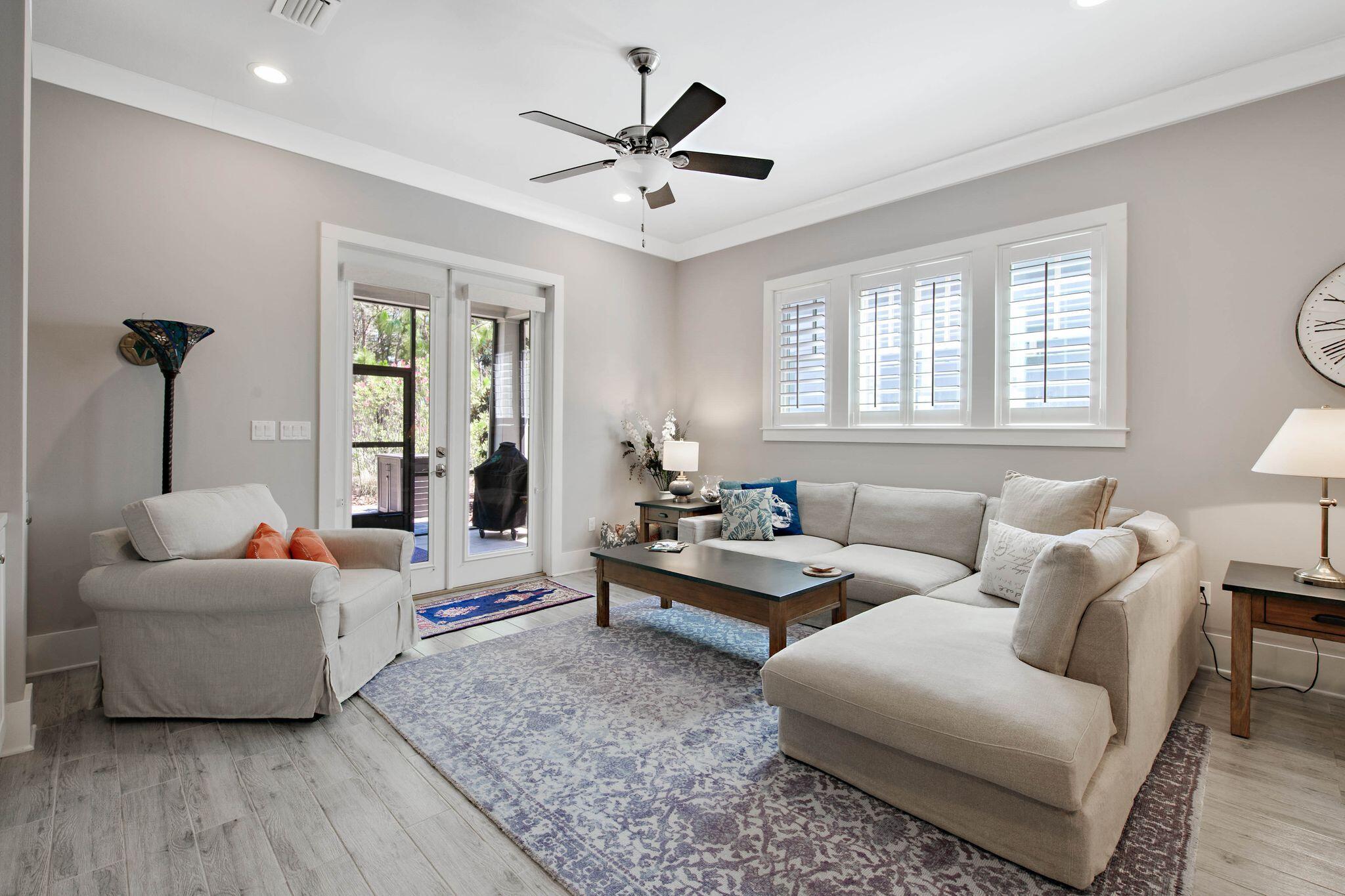 WILD HERON - Residential