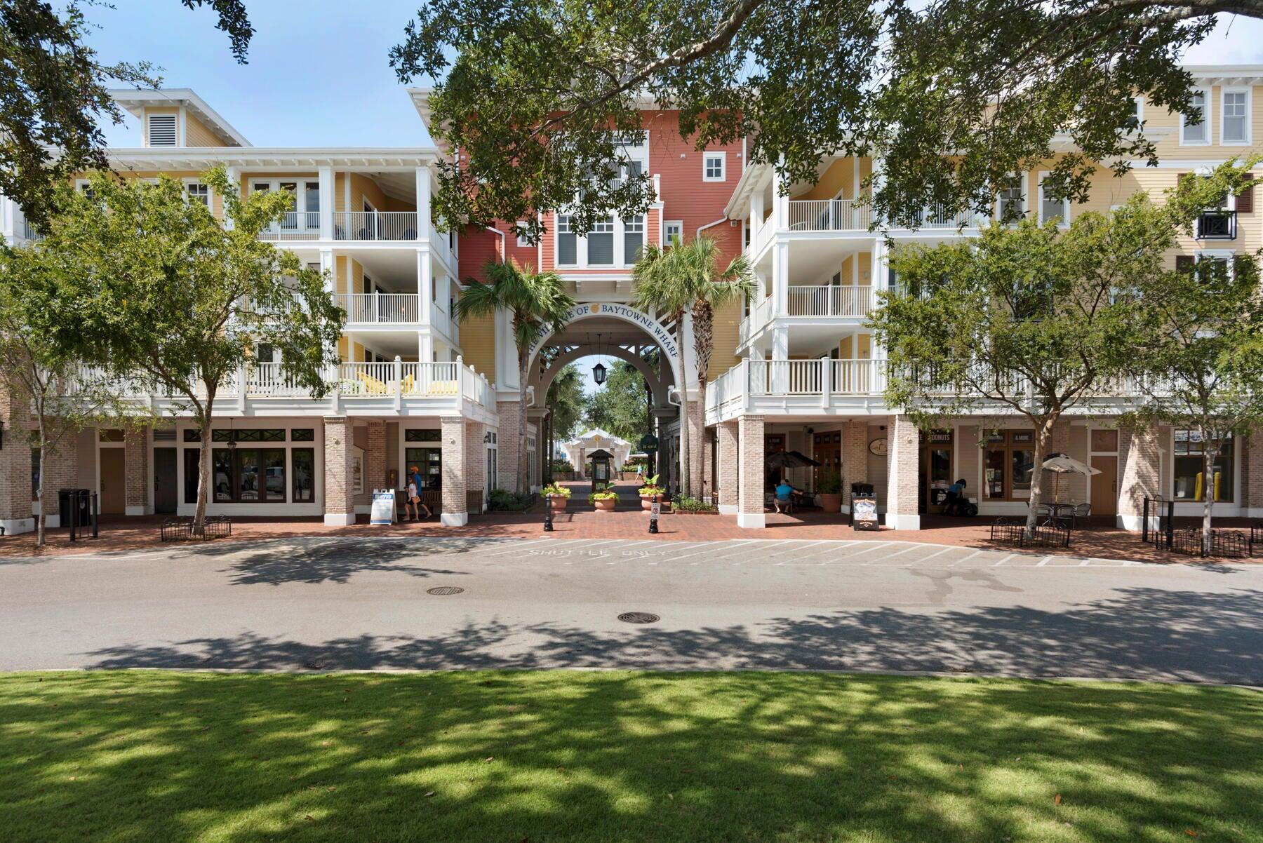 OBSERVATION POINT NORTH - Residential