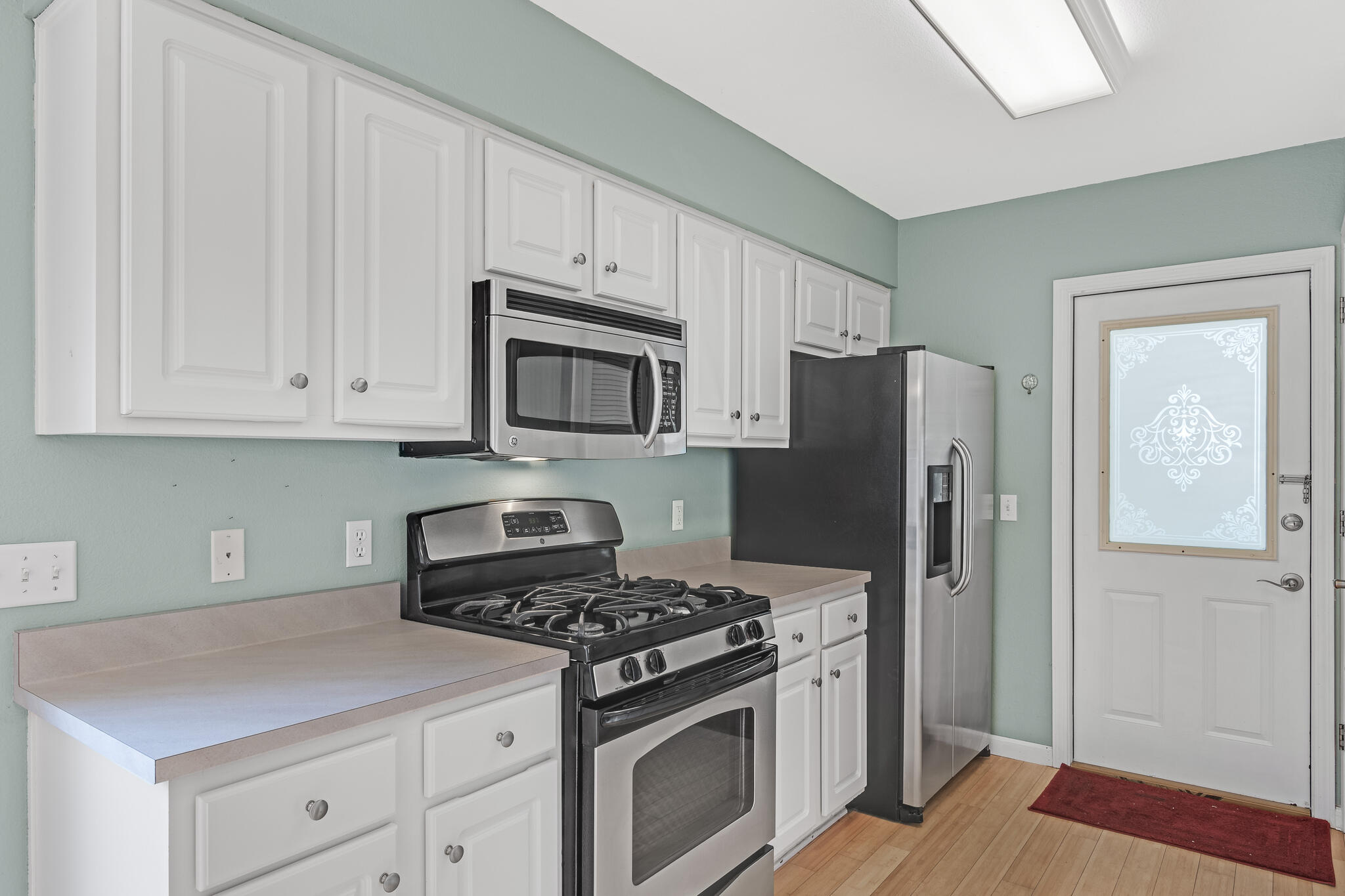 OAK HARBOUR T/H VILLAS - Residential