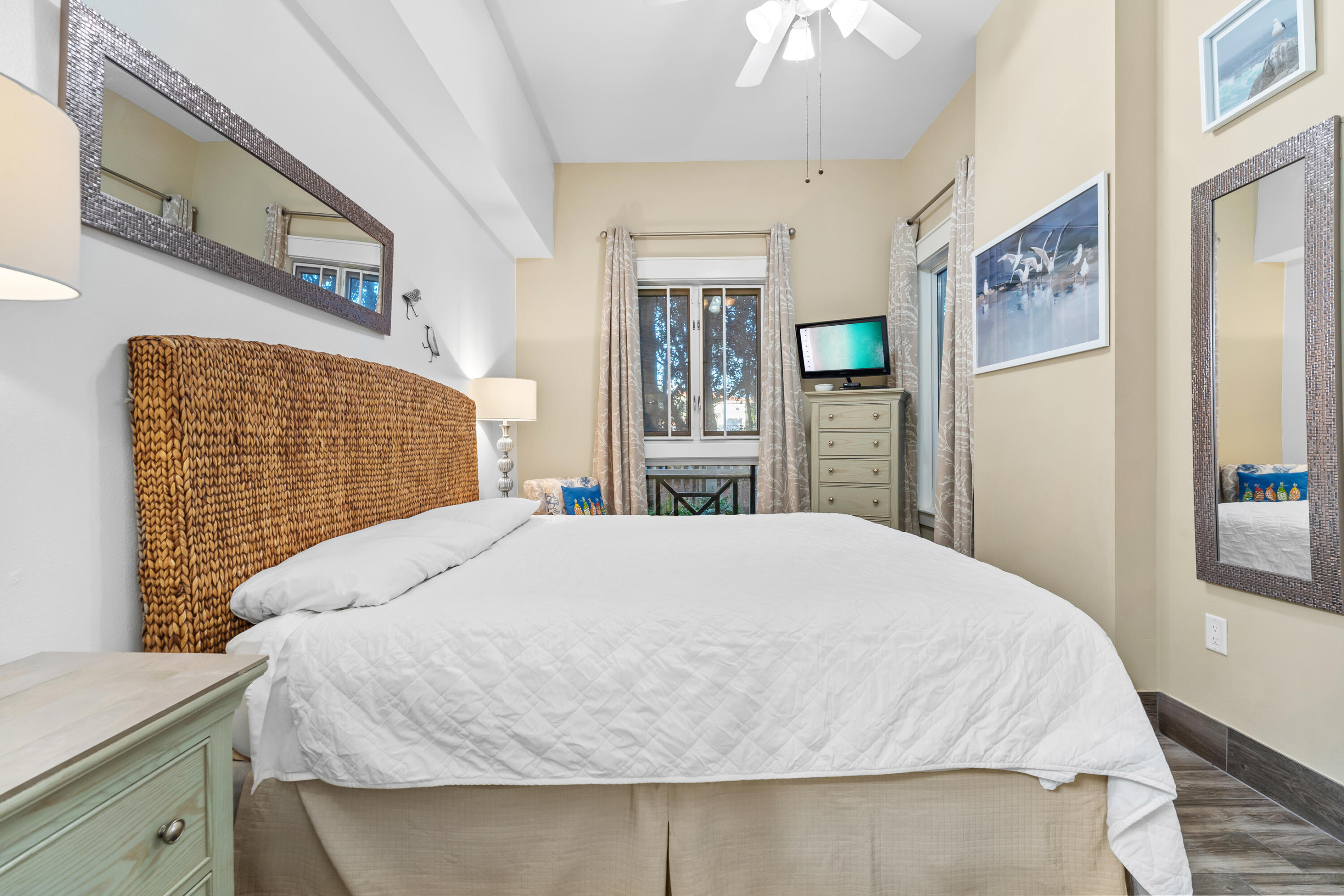 Pilot House - Residential