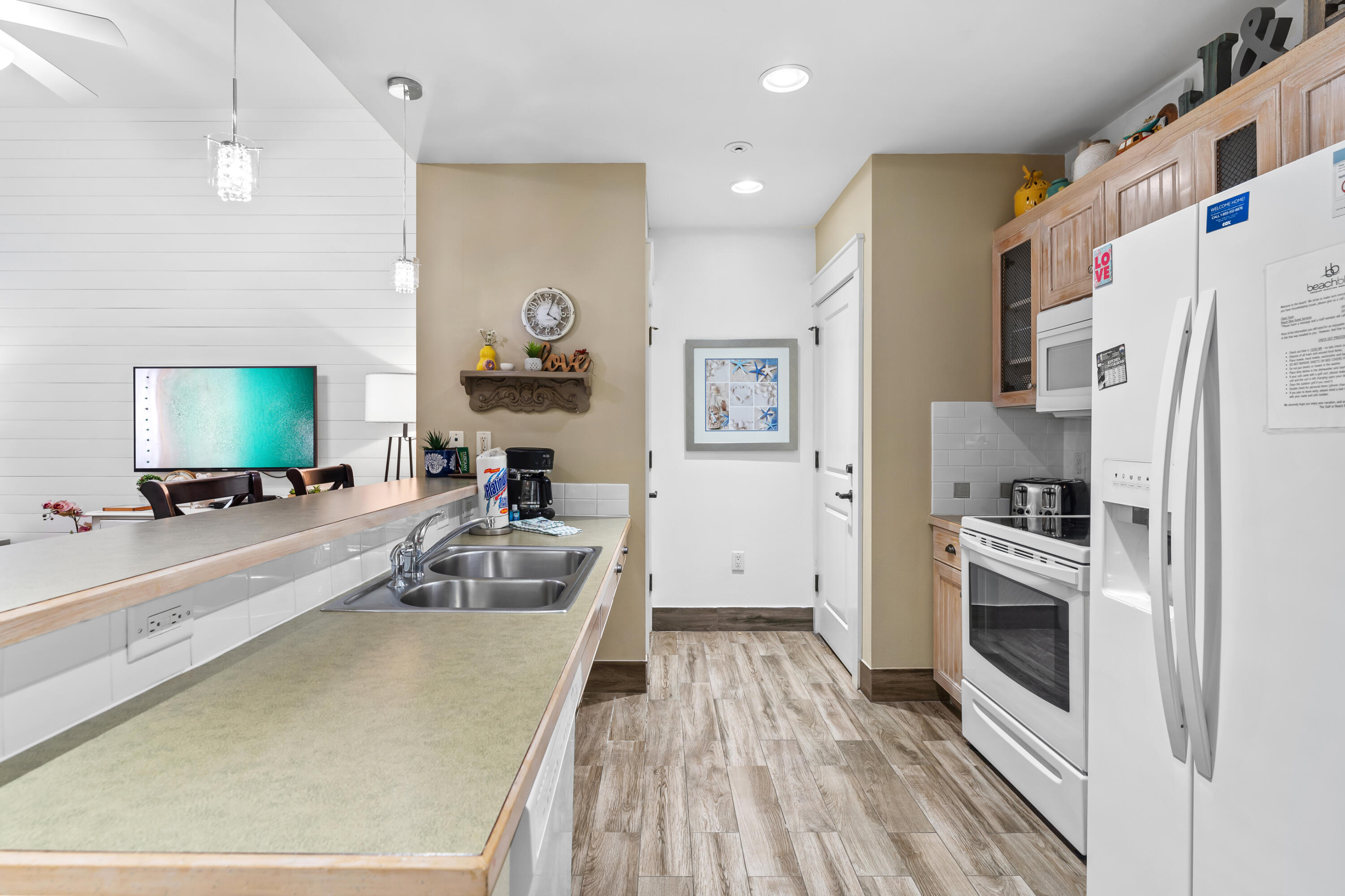 Pilot House - Residential