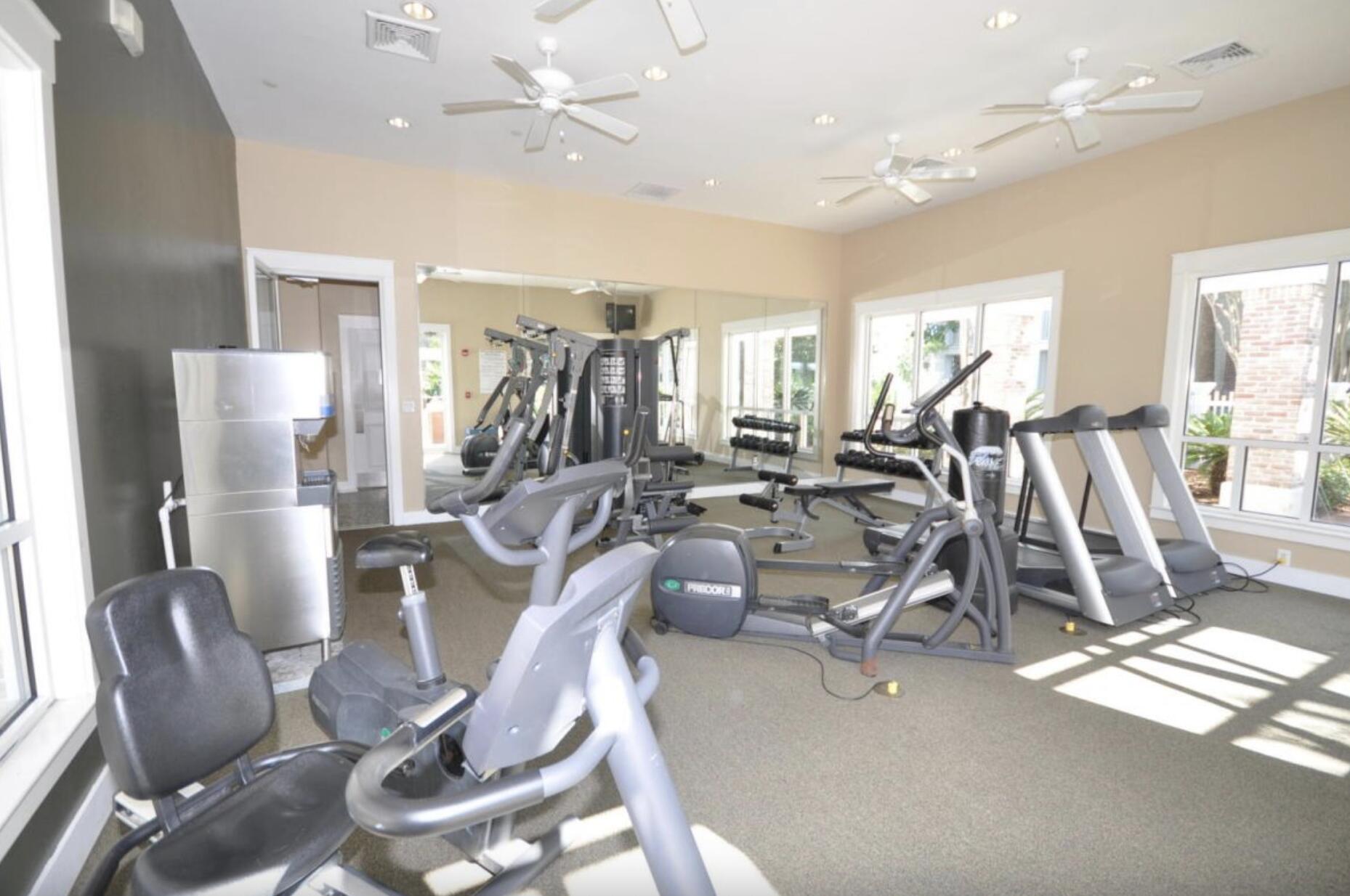 Pilot House - Residential