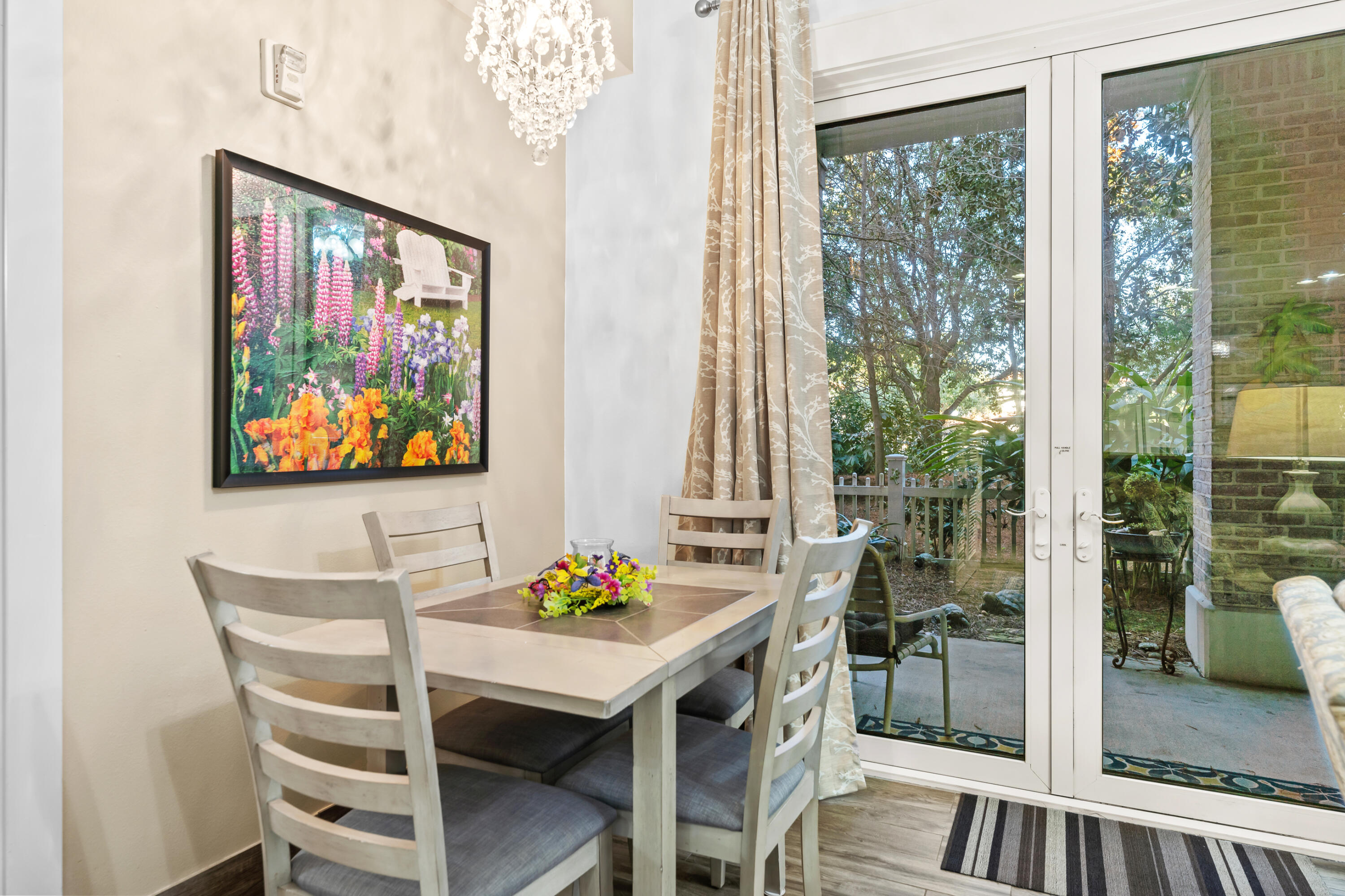 Pilot House - Residential