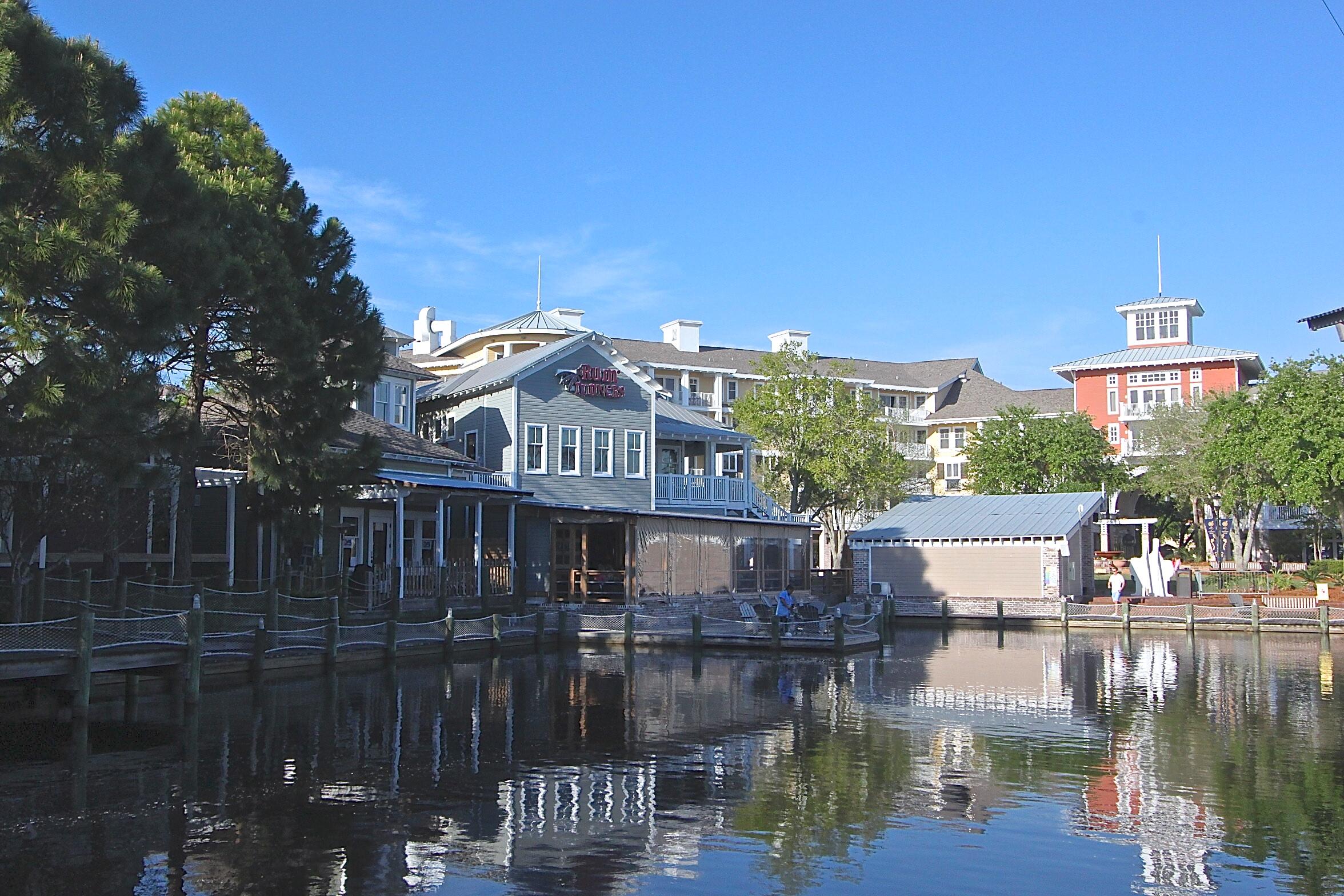 Pilot House - Residential