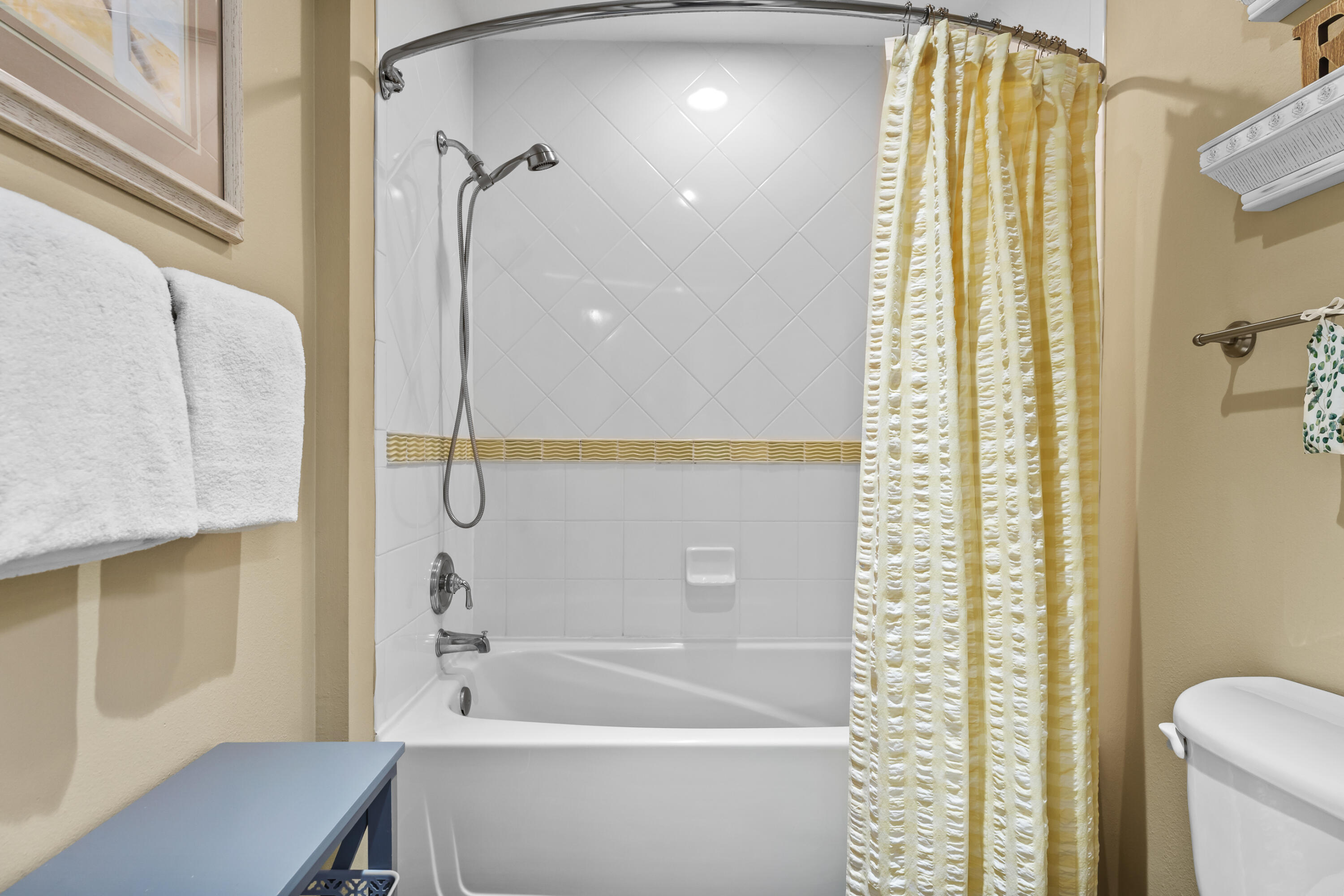 Pilot House - Residential