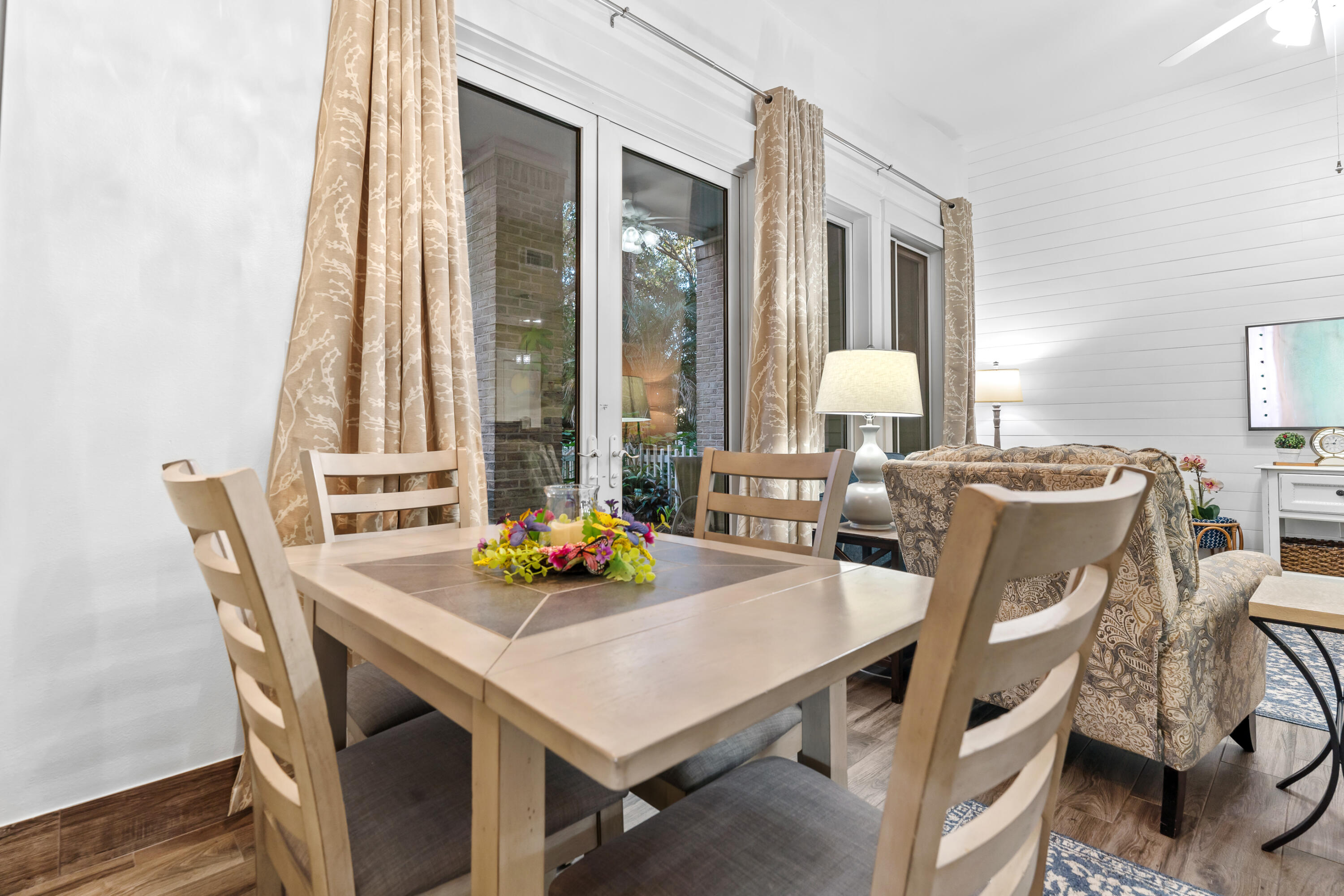 Pilot House - Residential