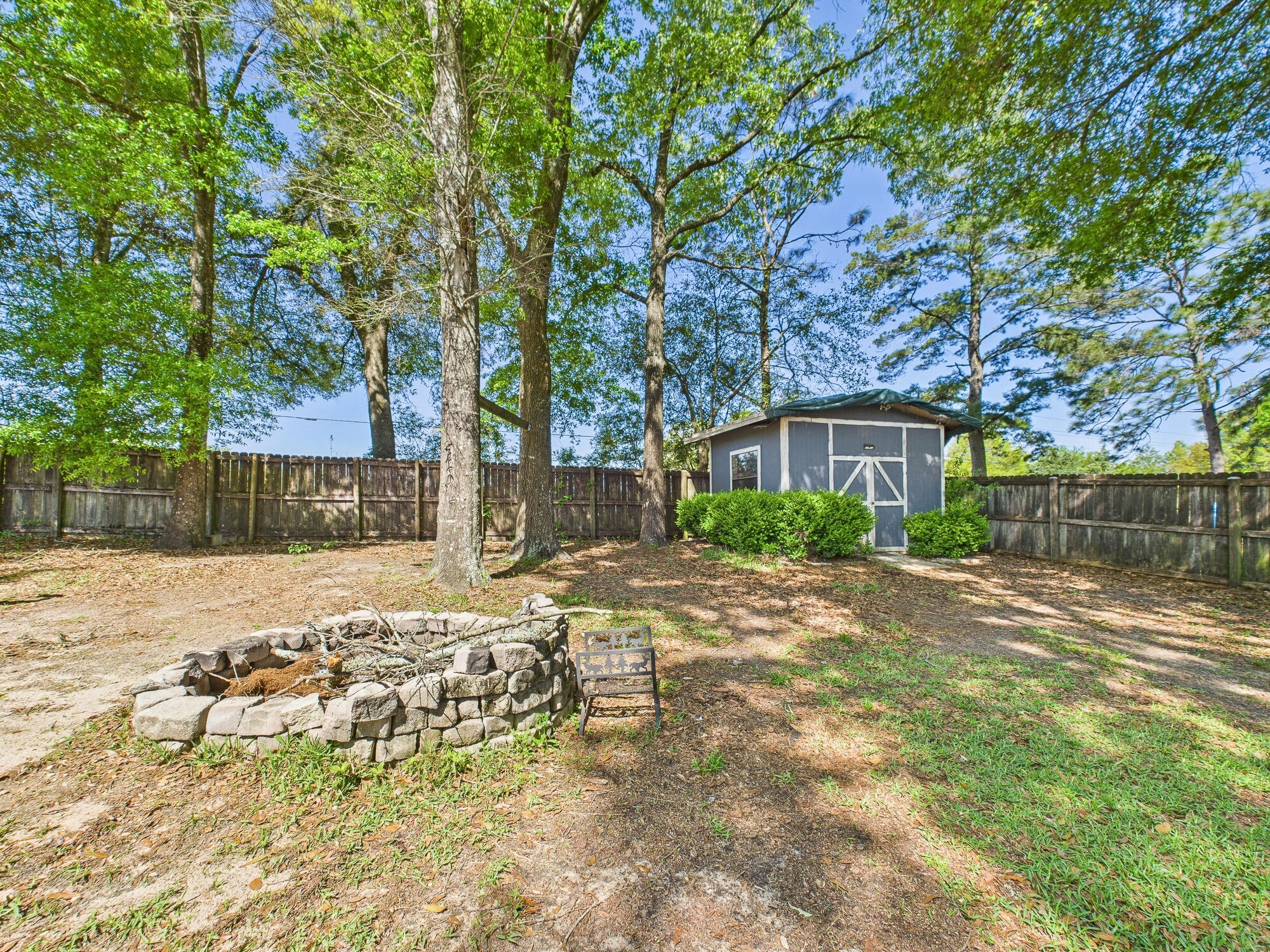 ROLLING HILLS ESTATES - Residential