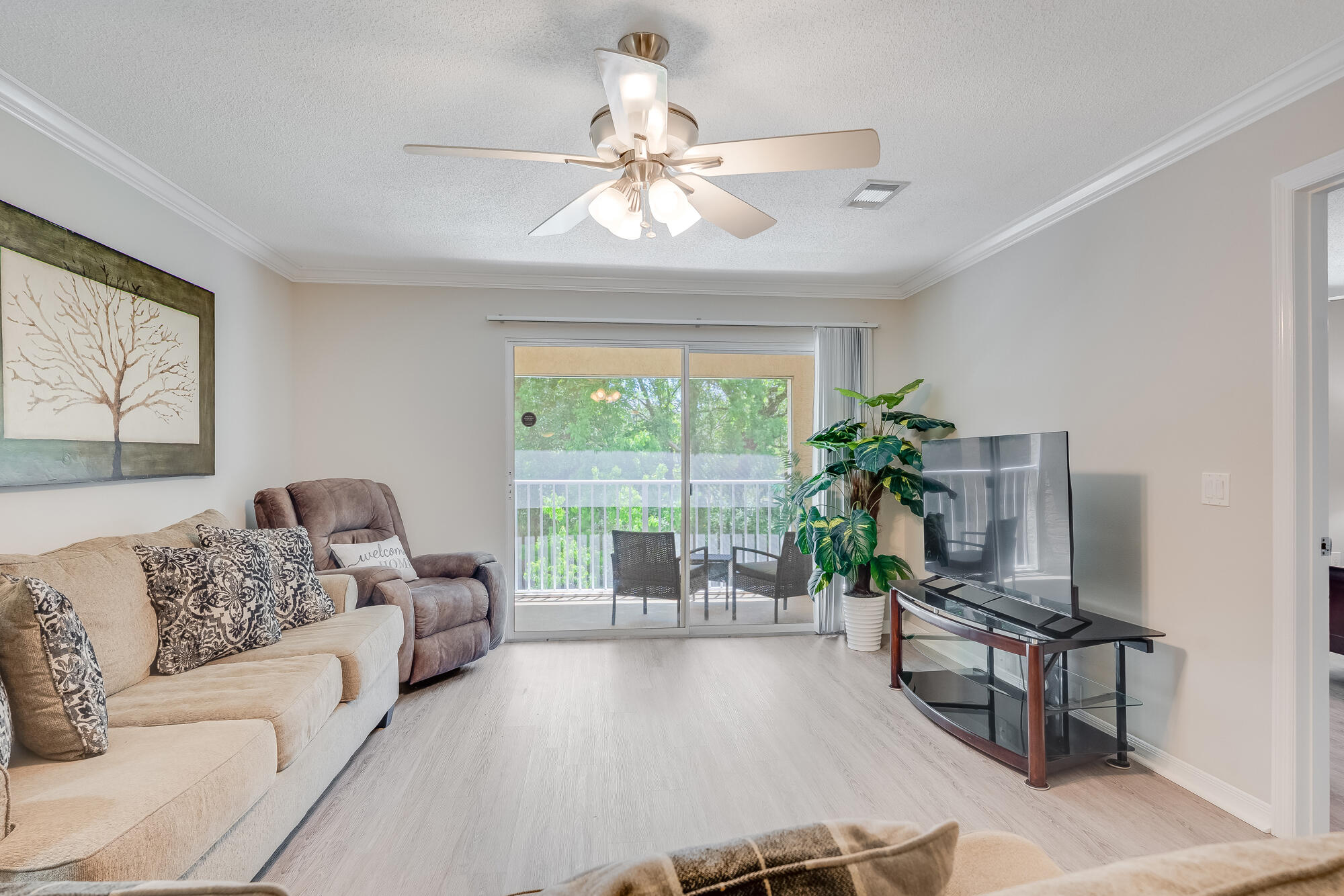 4274 Calinda Lane 225