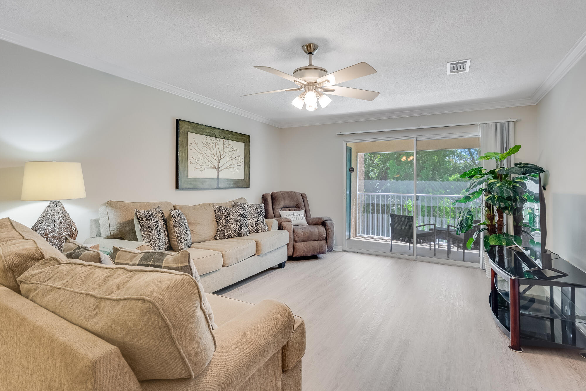 4274 Calinda Lane 225