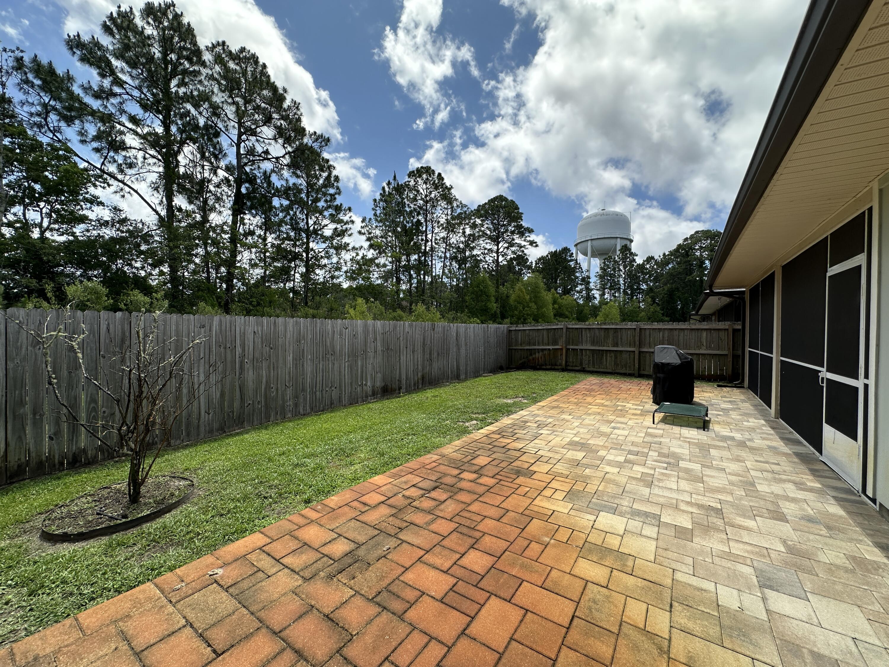 Vieux Carre' - Residential Lease