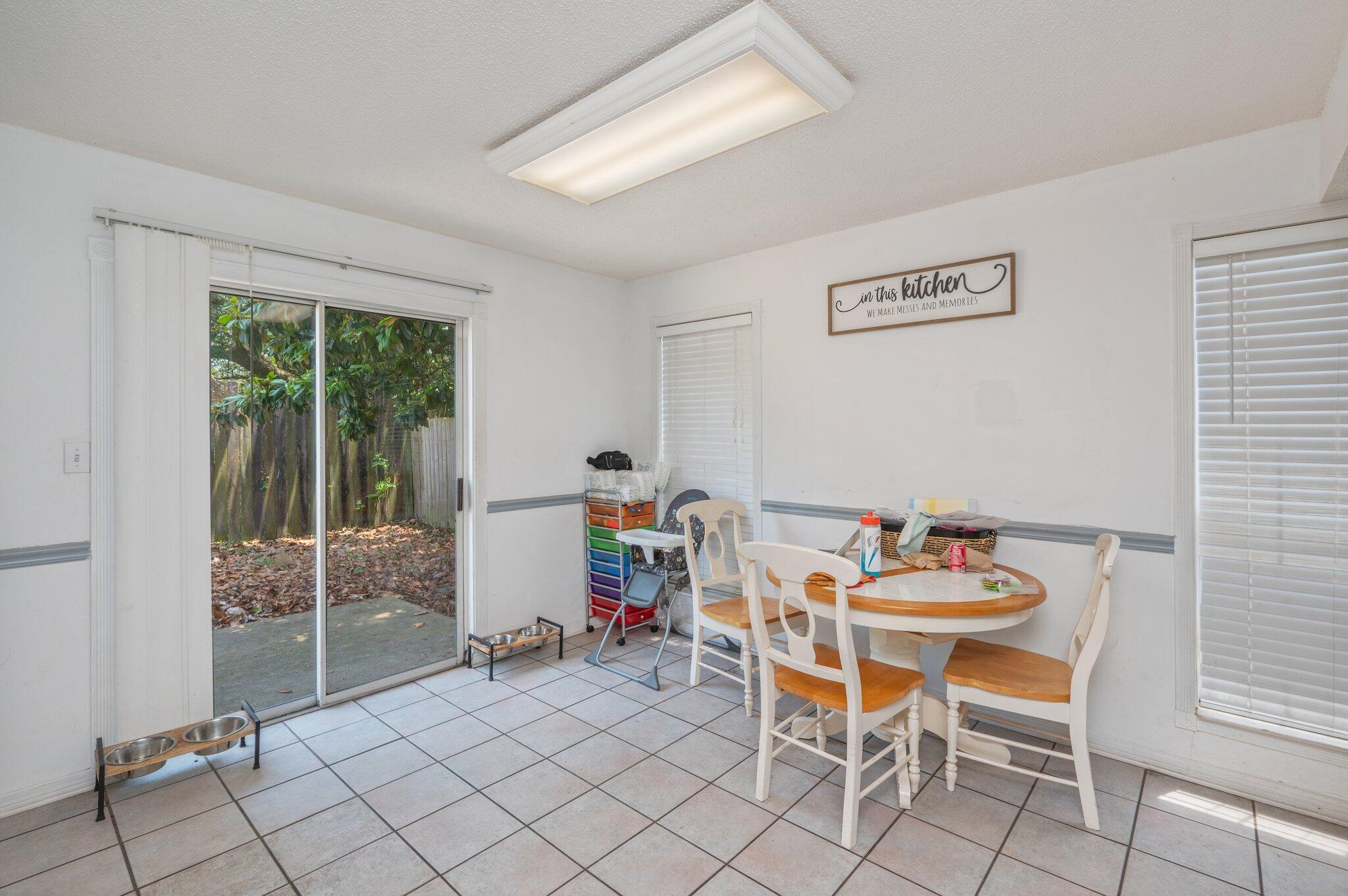 BRISTOL PARK - Residential