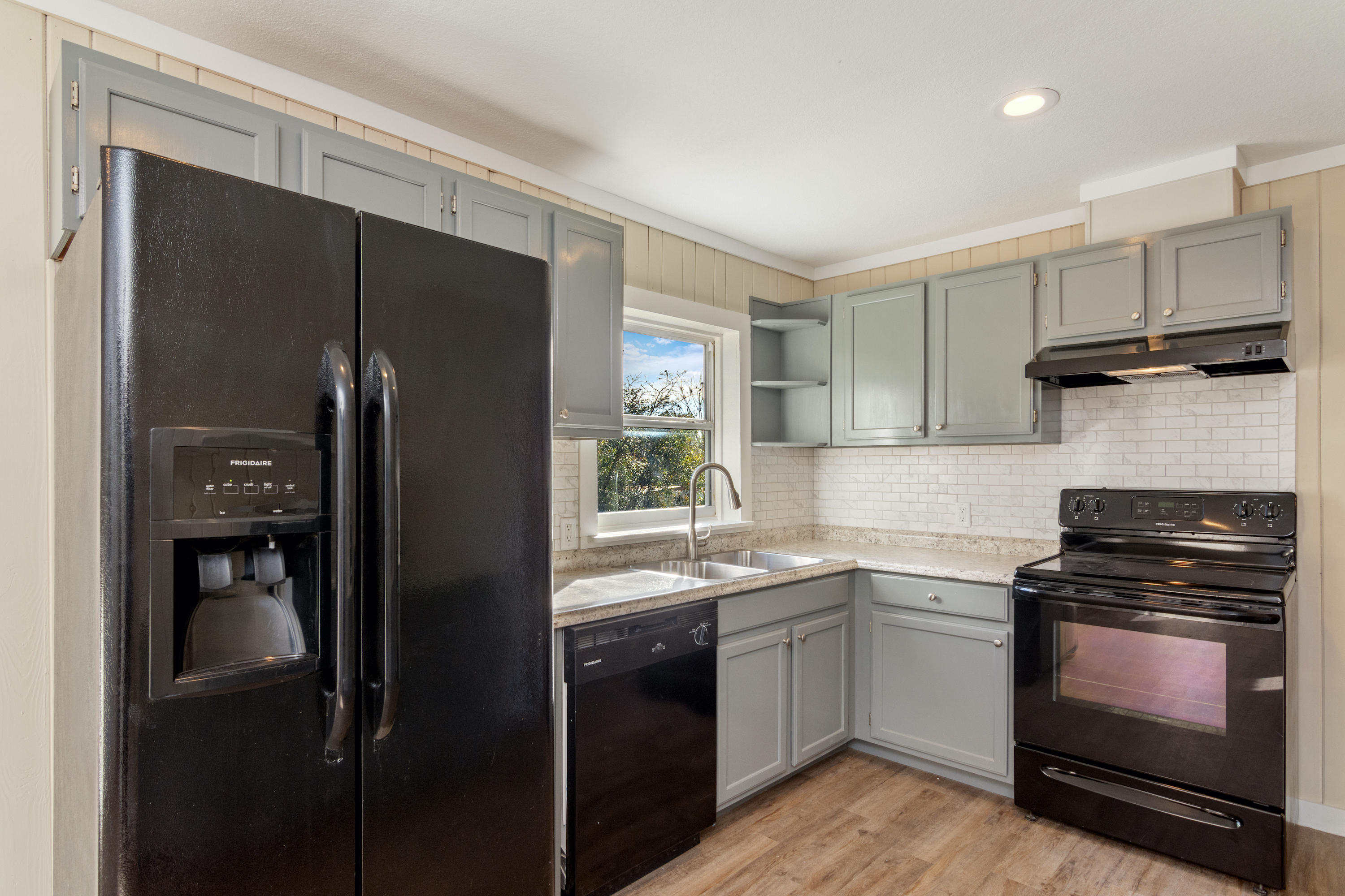 OAKDALE MIN/FARMS - Residential