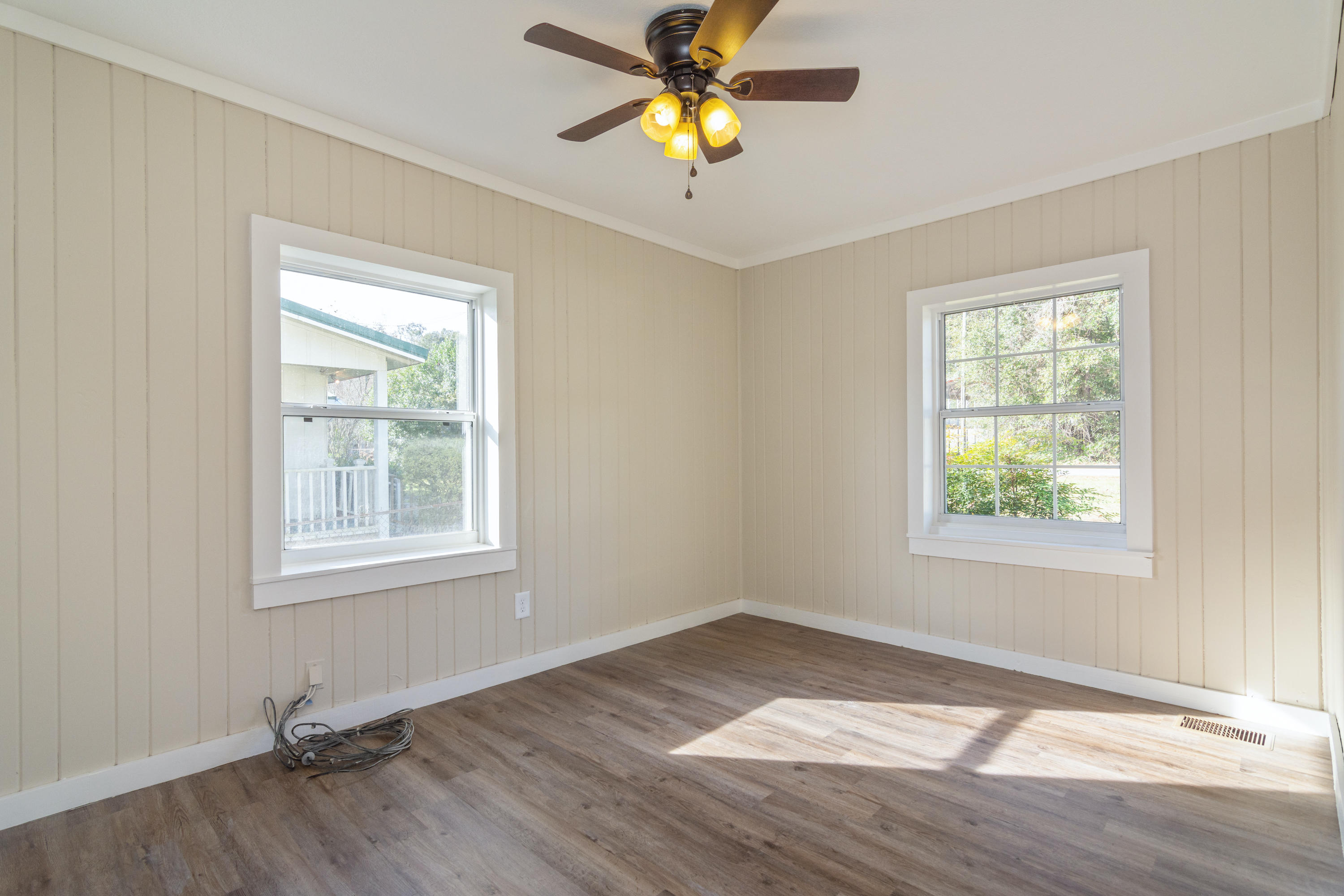 OAKDALE MIN/FARMS - Residential