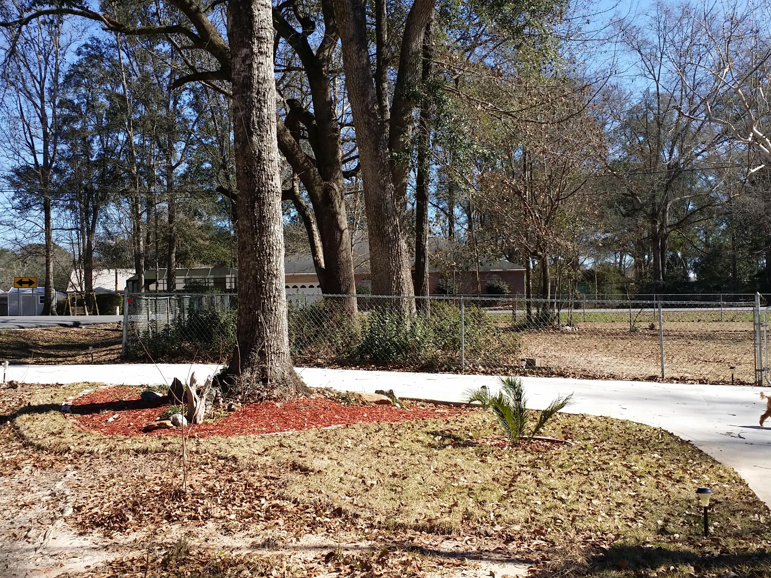 HOLLY HILLS - Residential