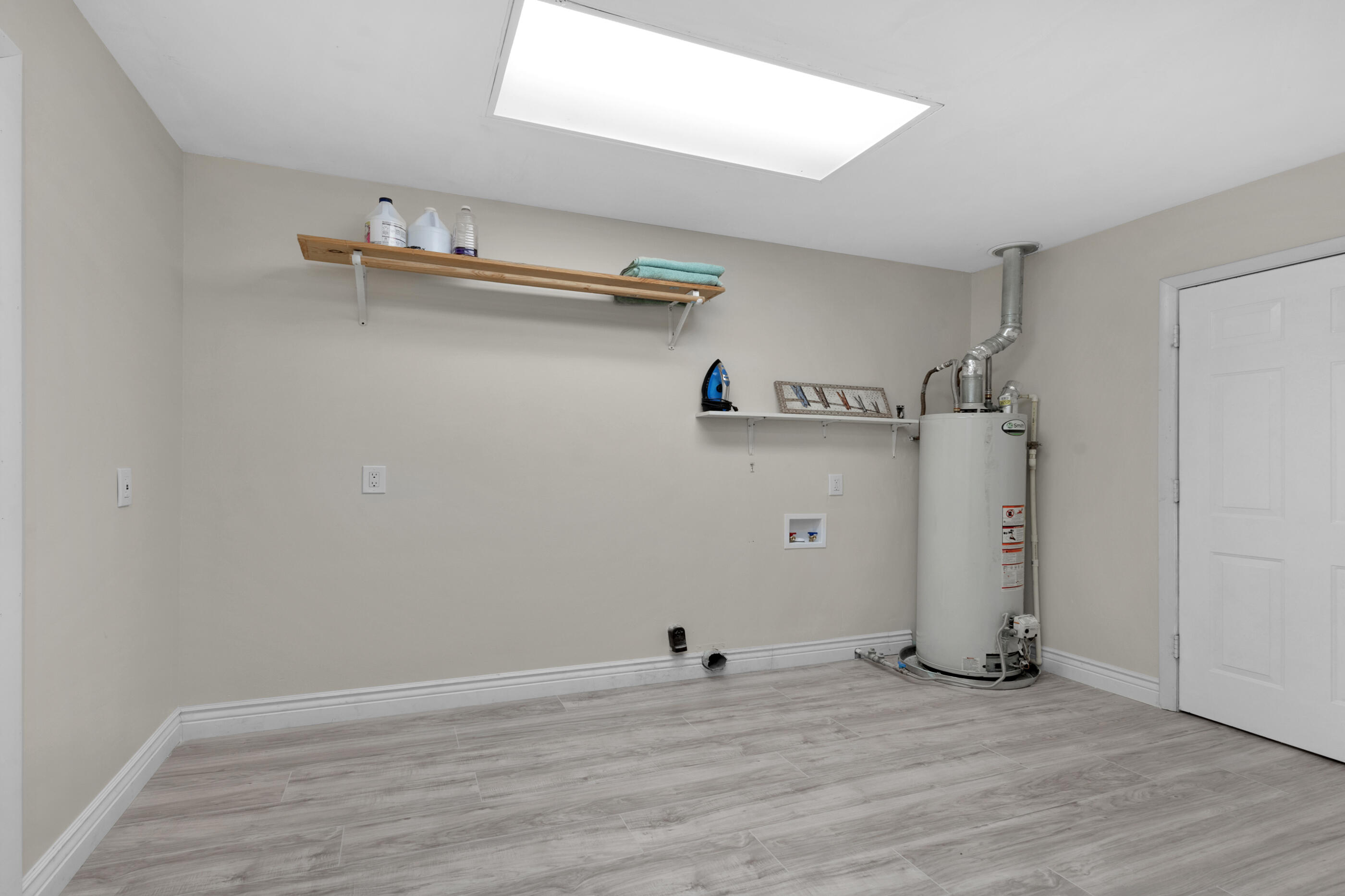 CHATEAU PRES DE LA MER - Residential