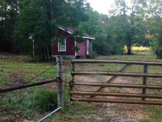 METES & BOUNDS - Land