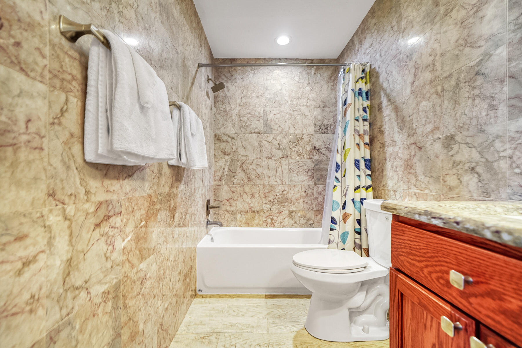 DAUGHETTES AMENDED - Residential