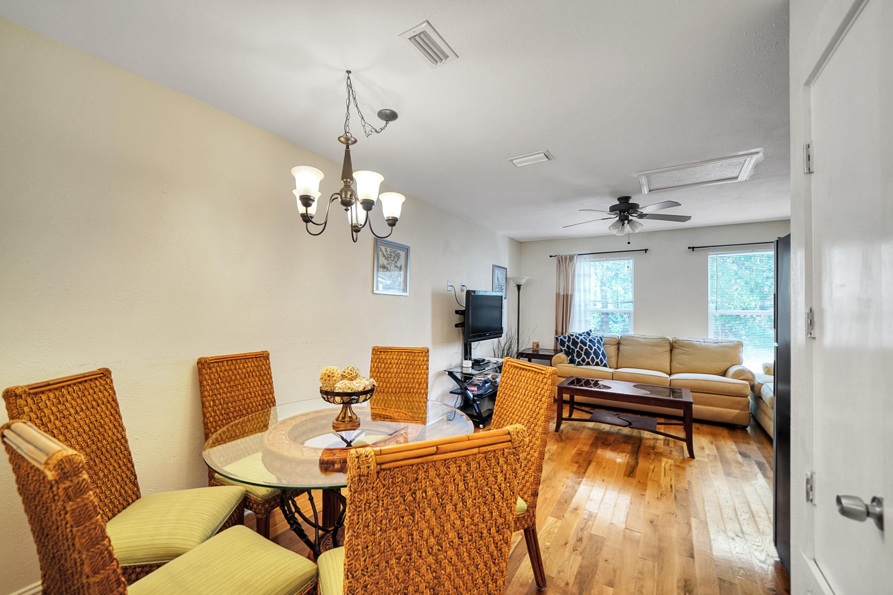 DAUGHETTES AMENDED - Residential