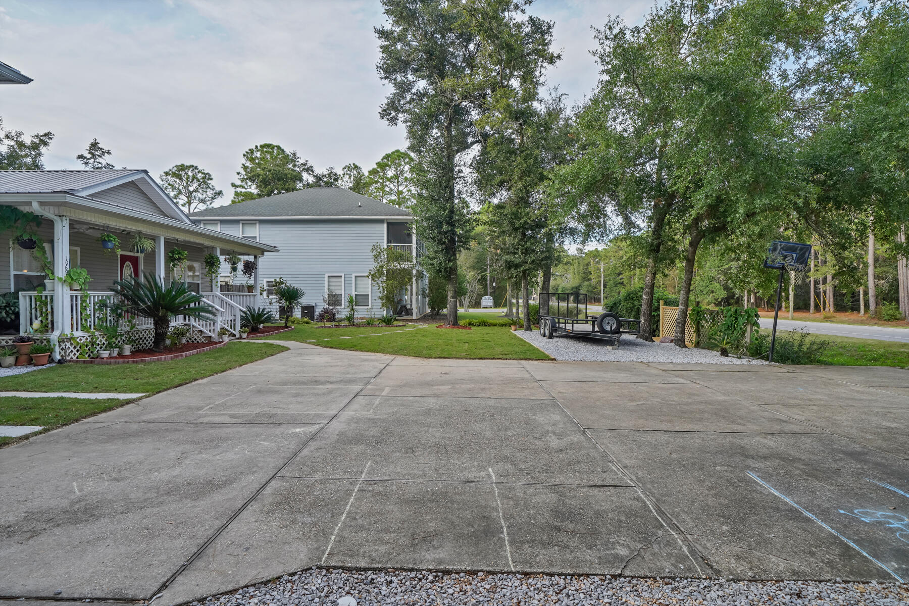 DAUGHETTES AMENDED - Residential