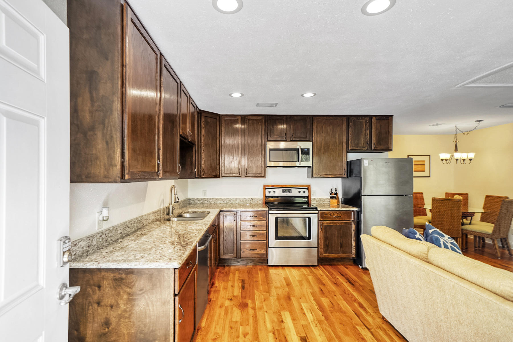 DAUGHETTES AMENDED - Residential