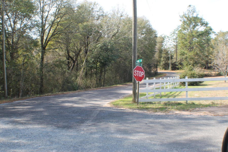 METES & BOUNDS - Land