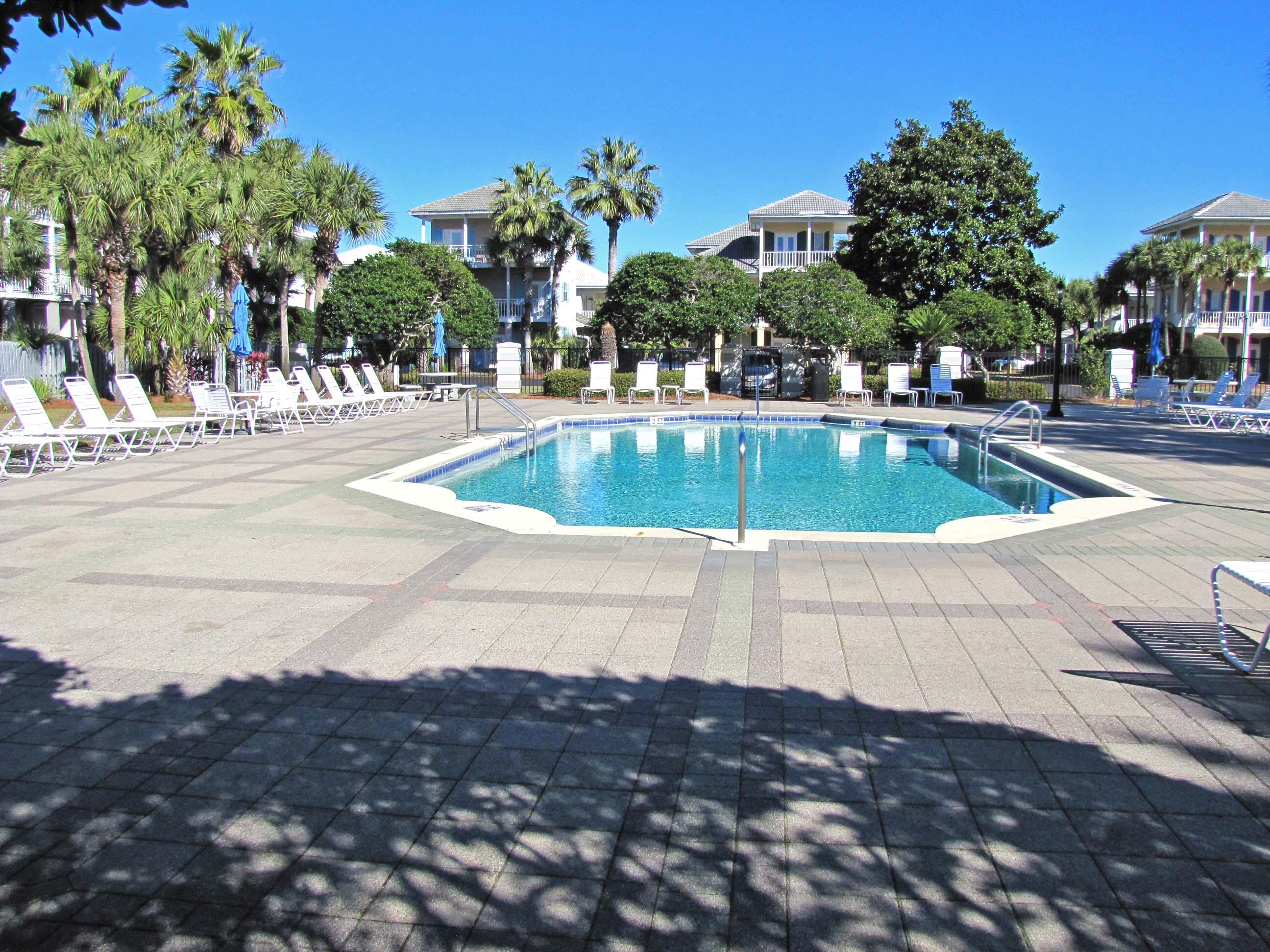EMERALD SHORES OF SOUTH WALTON - Residential