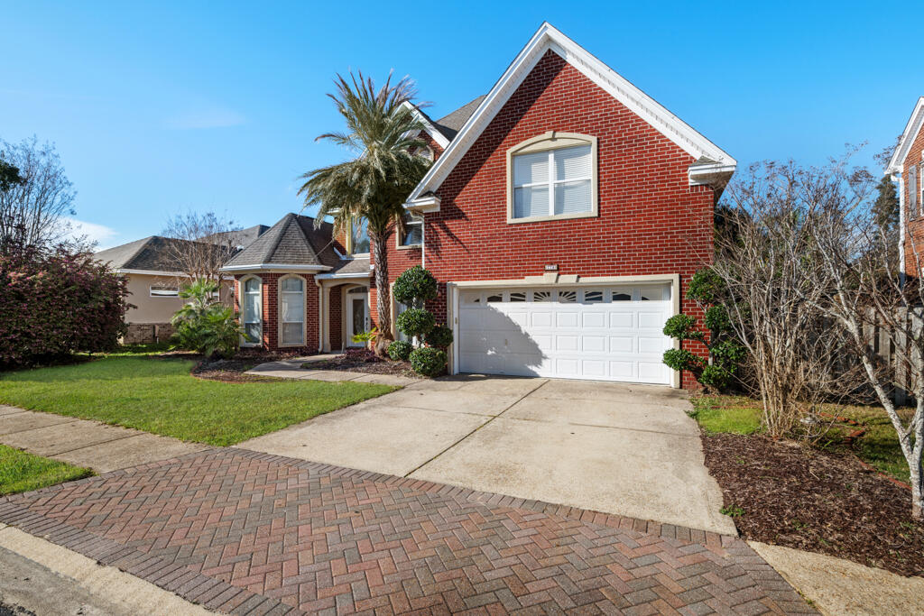 BRIDGEPORT COLONY - Residential