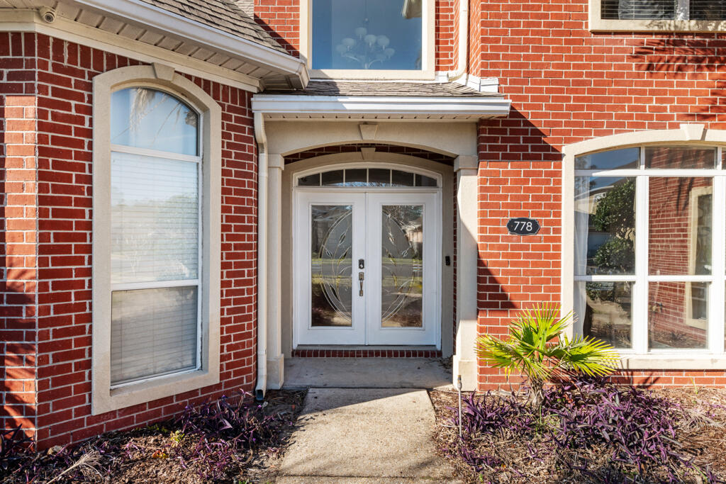 BRIDGEPORT COLONY - Residential