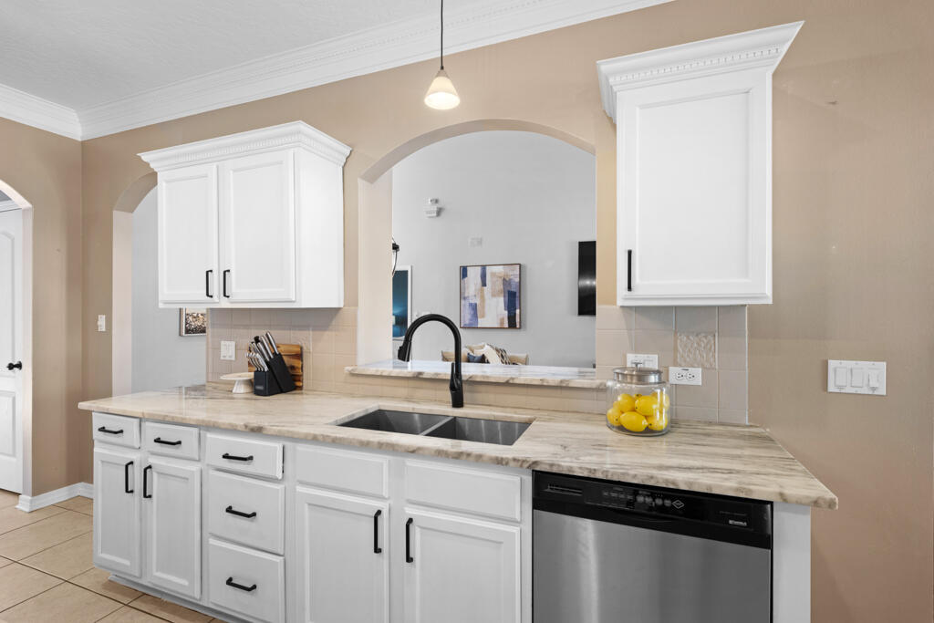 BRIDGEPORT COLONY - Residential