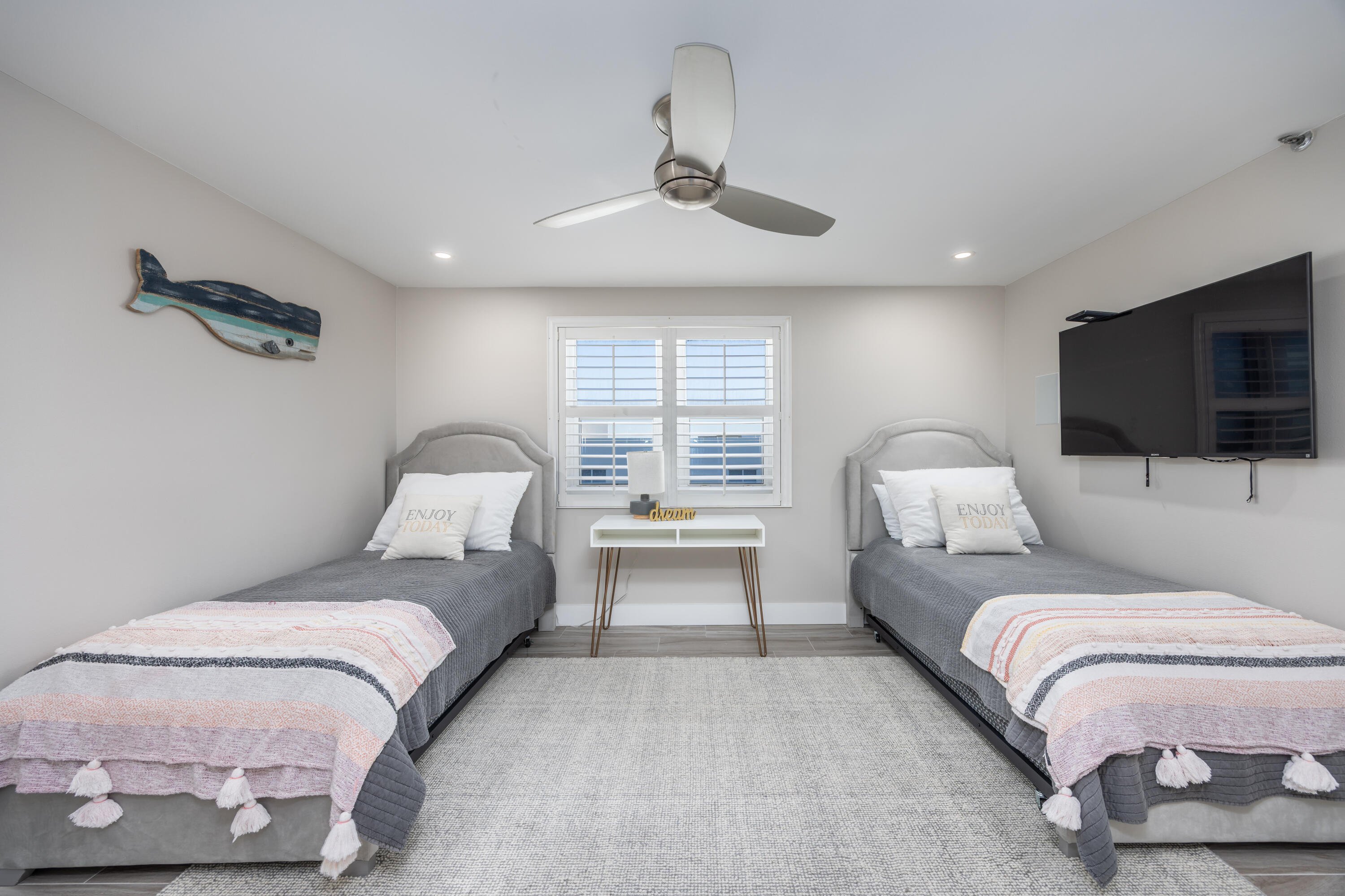 BREAKERS OF FWB PH 1 - Residential