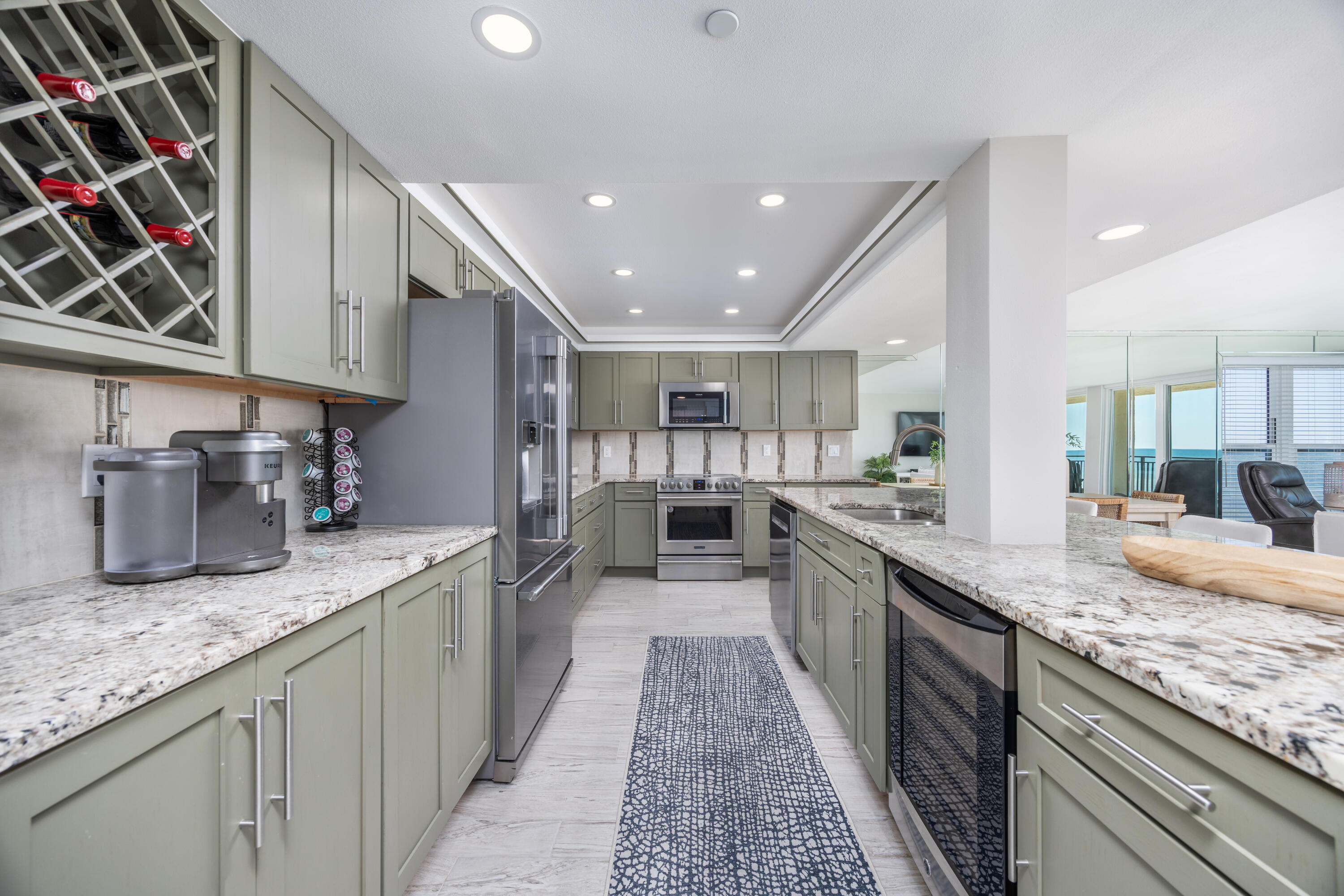 BREAKERS OF FWB PH 1 - Residential