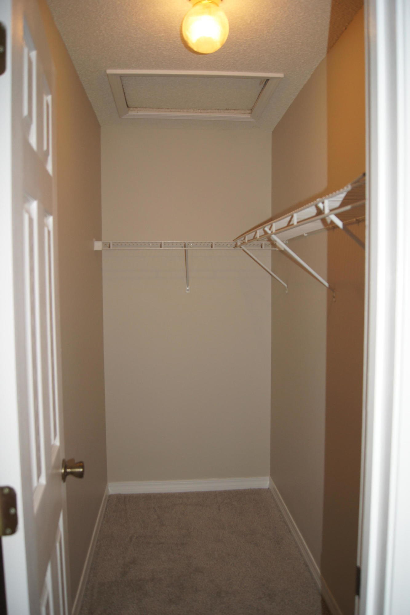 SHANYN TAYLOR OAKS - Residential