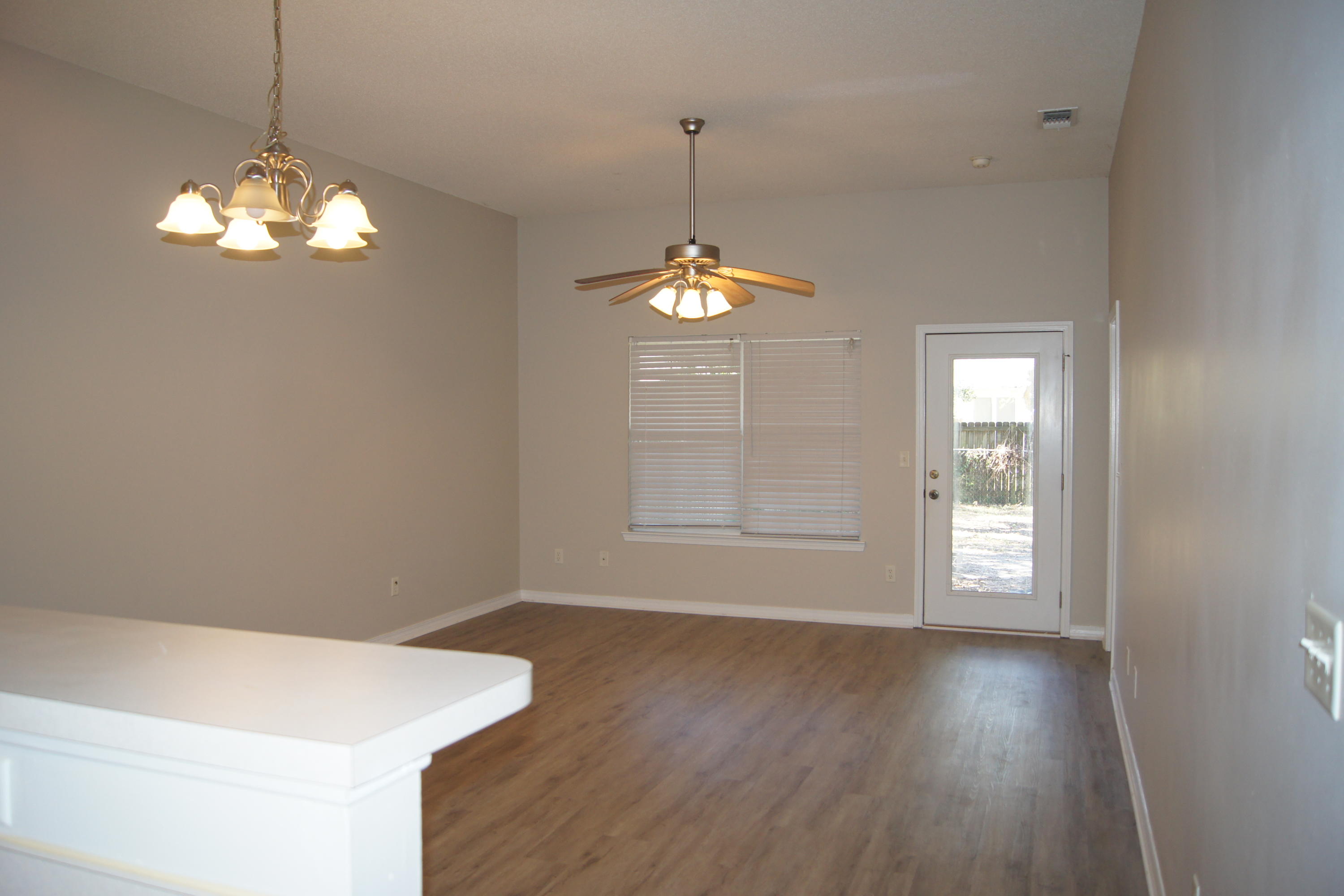 SHANYN TAYLOR OAKS - Residential