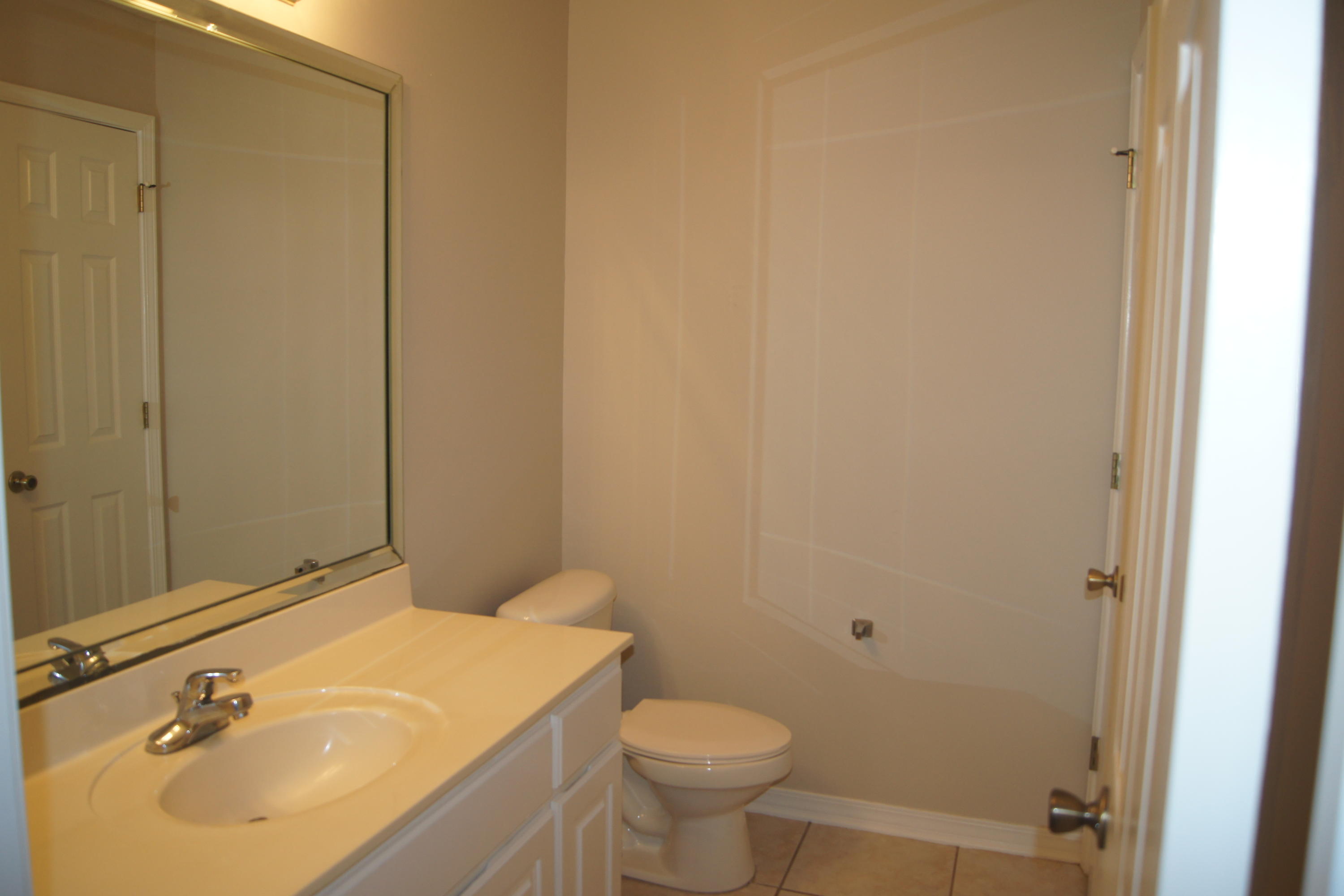 SHANYN TAYLOR OAKS - Residential