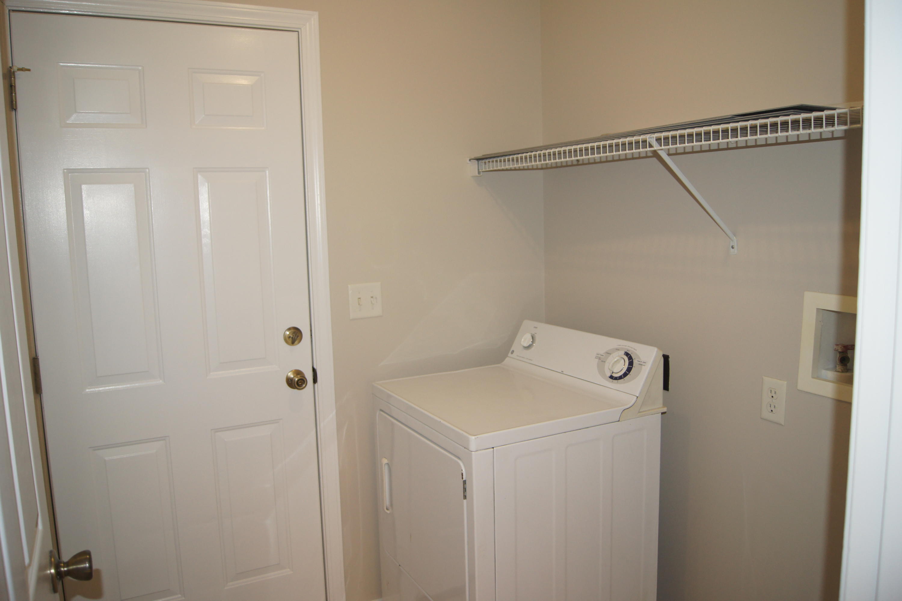 SHANYN TAYLOR OAKS - Residential