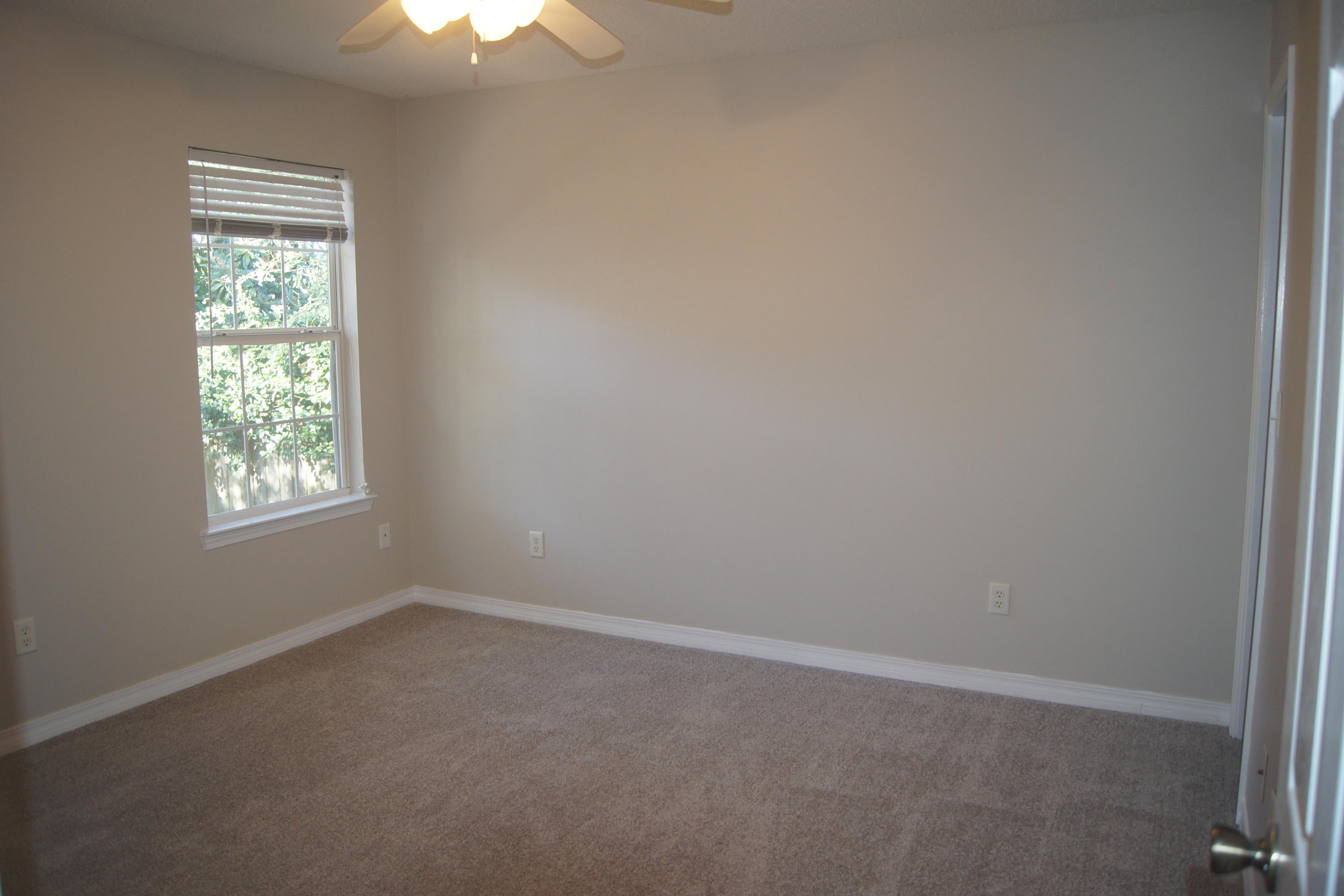 SHANYN TAYLOR OAKS - Residential