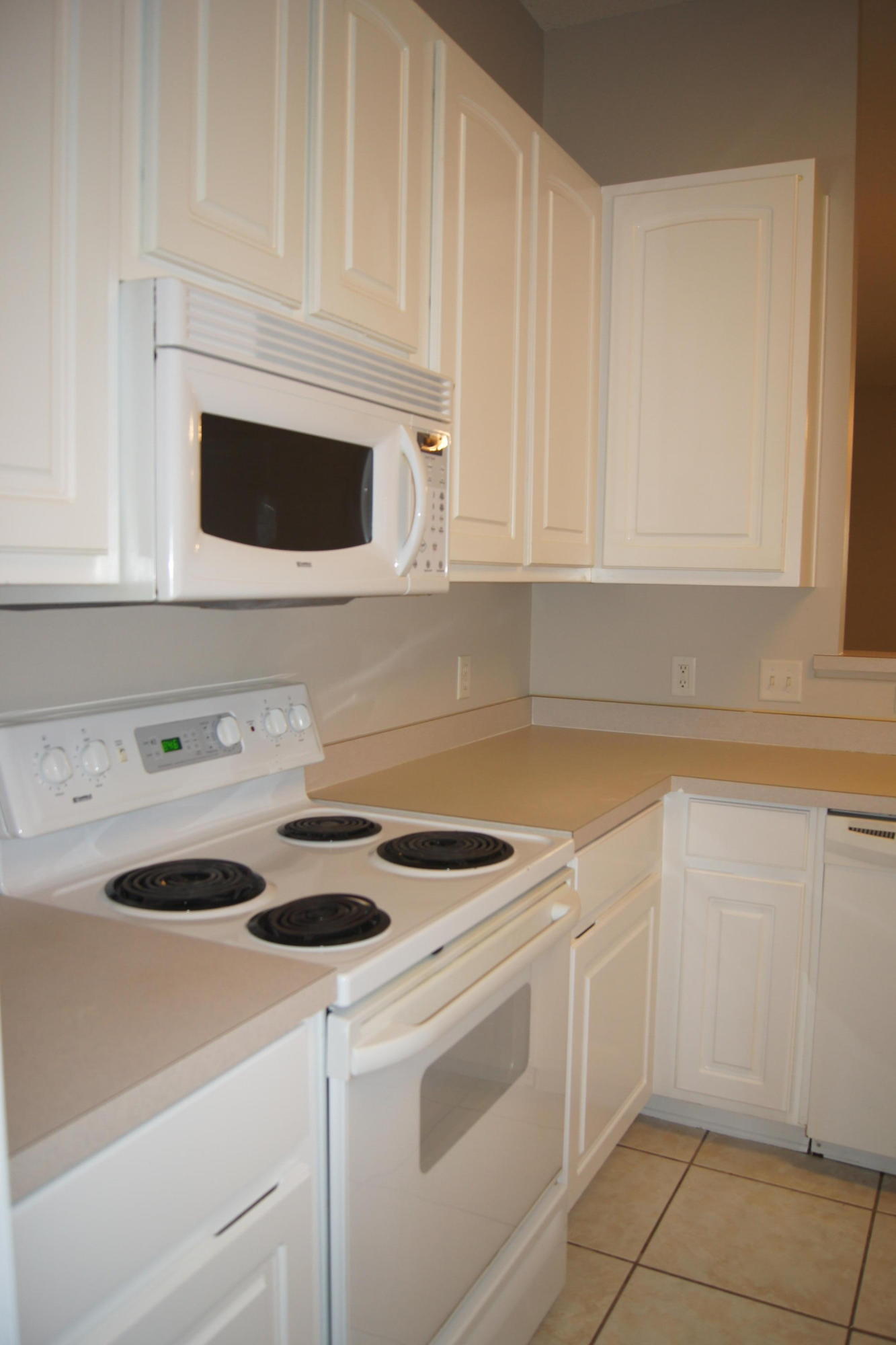 SHANYN TAYLOR OAKS - Residential