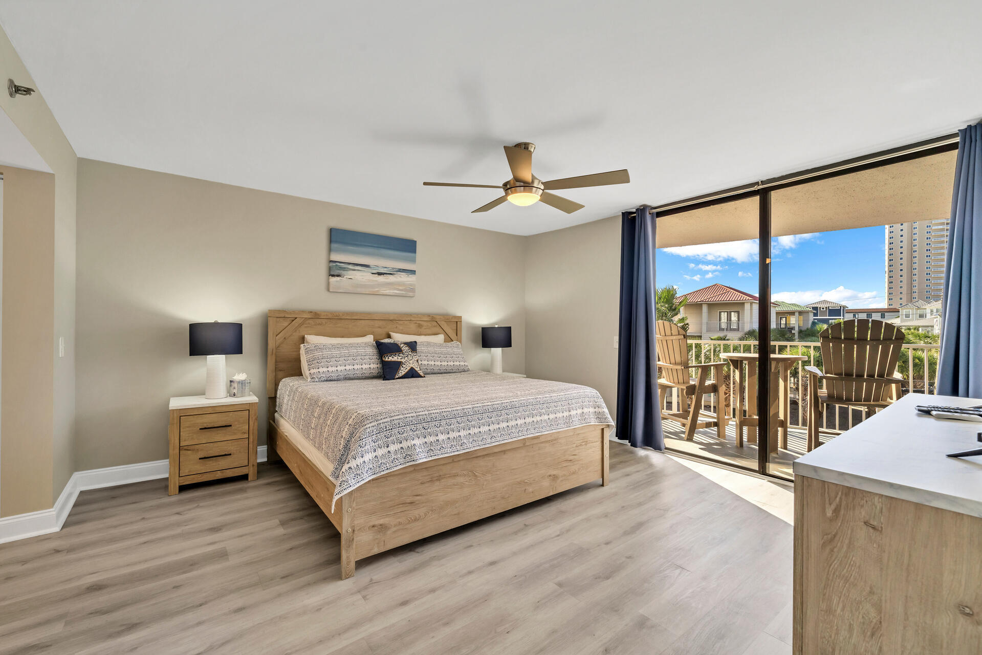 MAINSAIL CONDO PH 4 - Residential