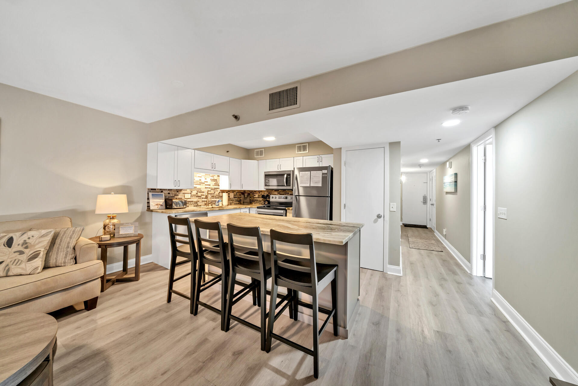 MAINSAIL CONDO PH 4 - Residential