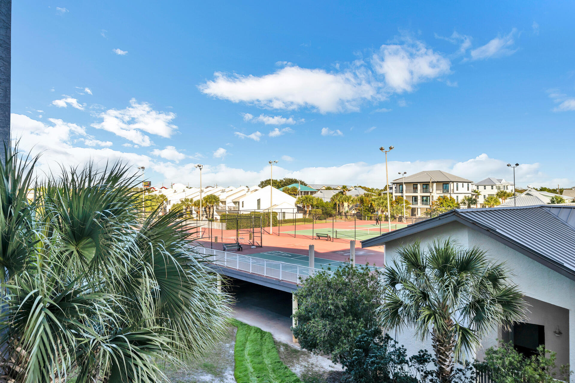 MAINSAIL CONDO PH 4 - Residential