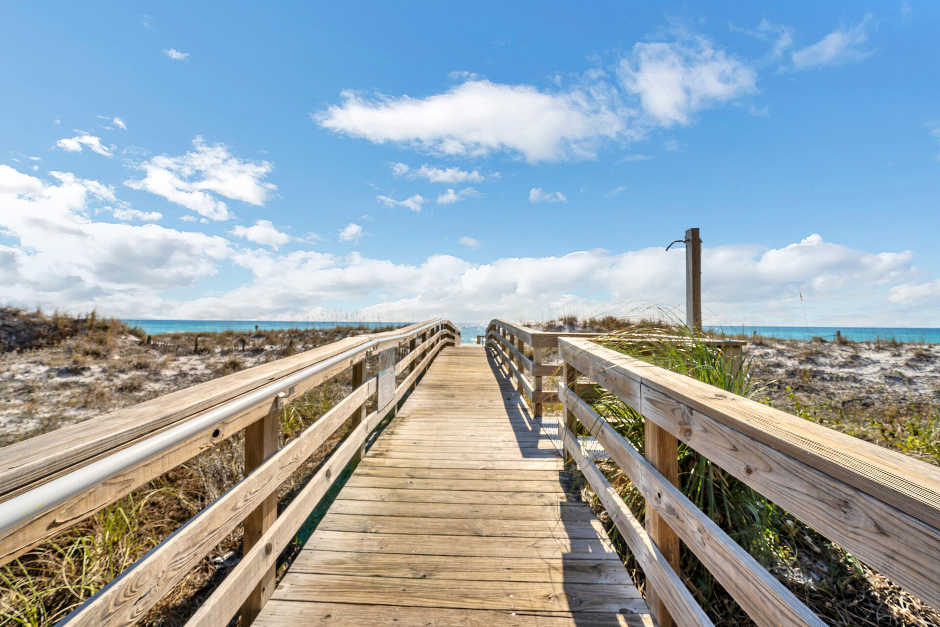 MAINSAIL CONDO PH 4 - Residential
