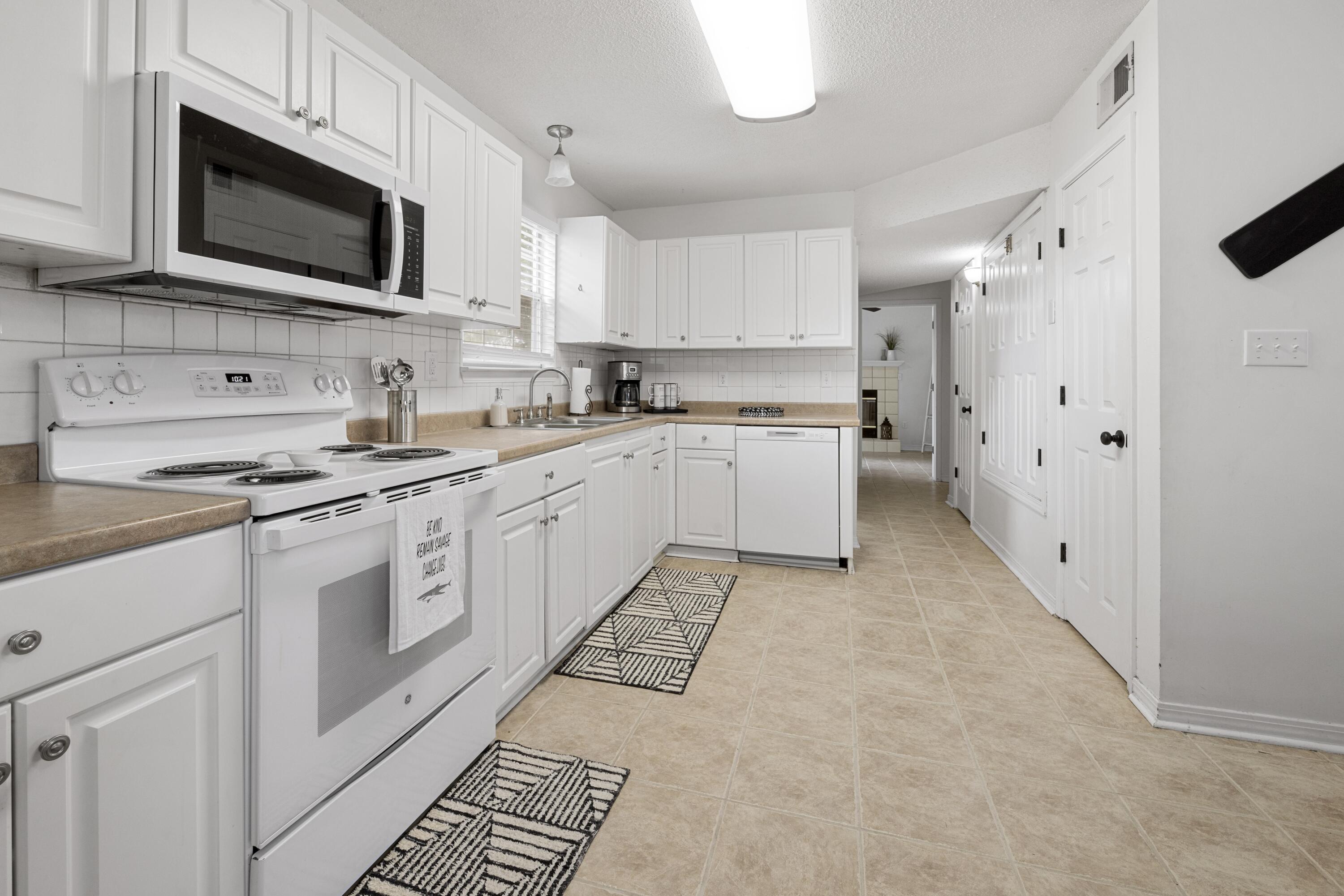 FOREST OAKS PH 2 - Residential