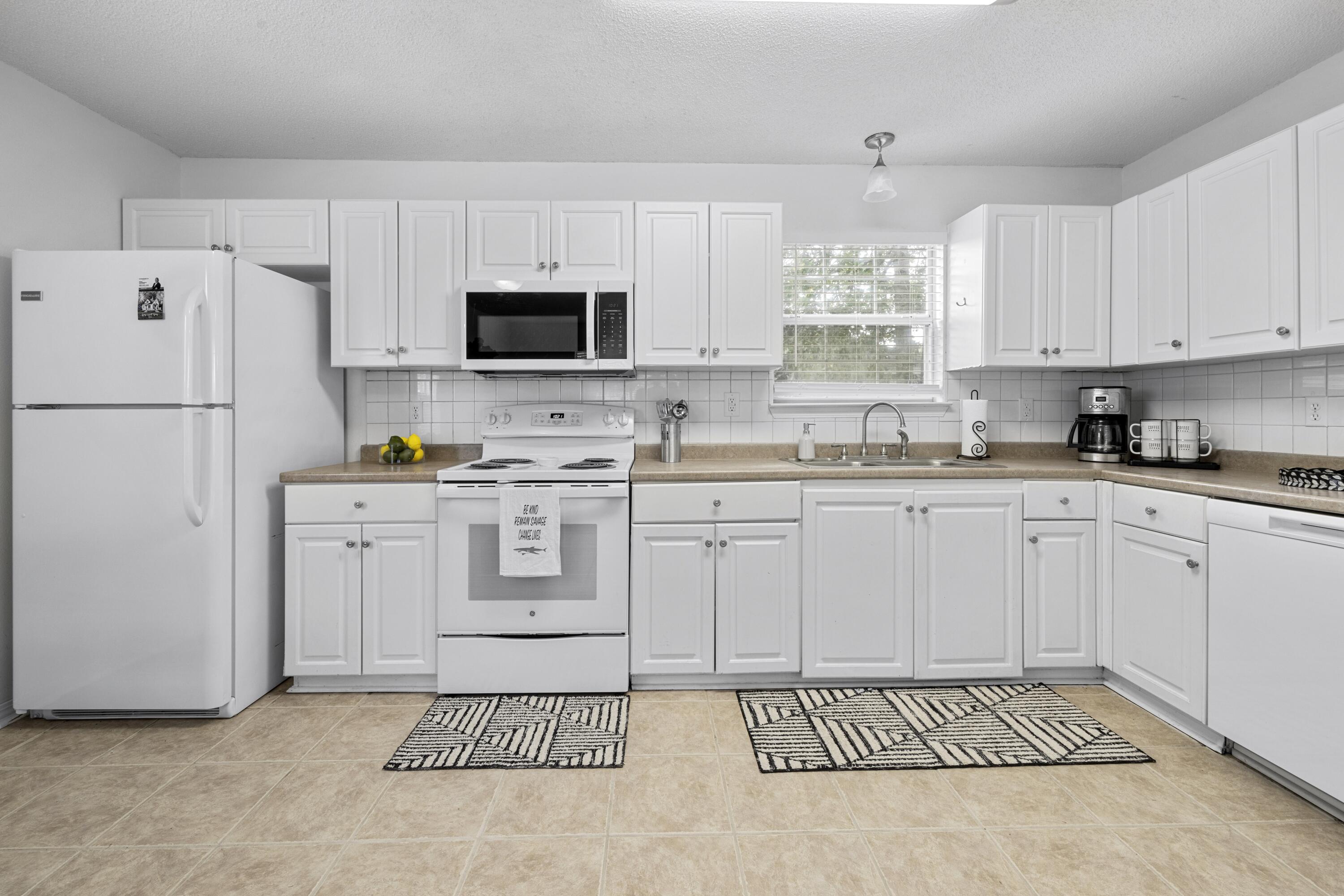 FOREST OAKS PH 2 - Residential