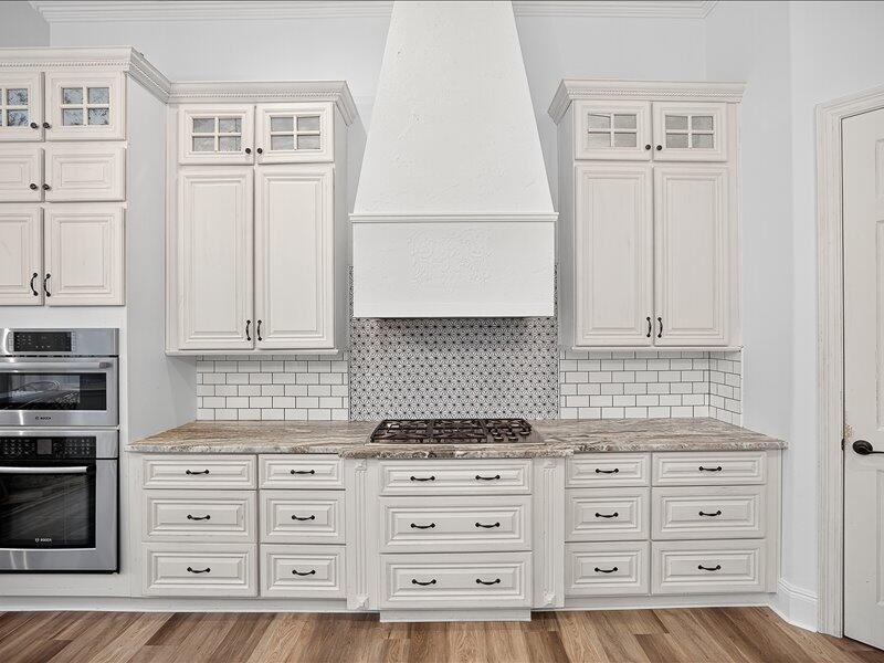 BURNT PINE - Residential Lease