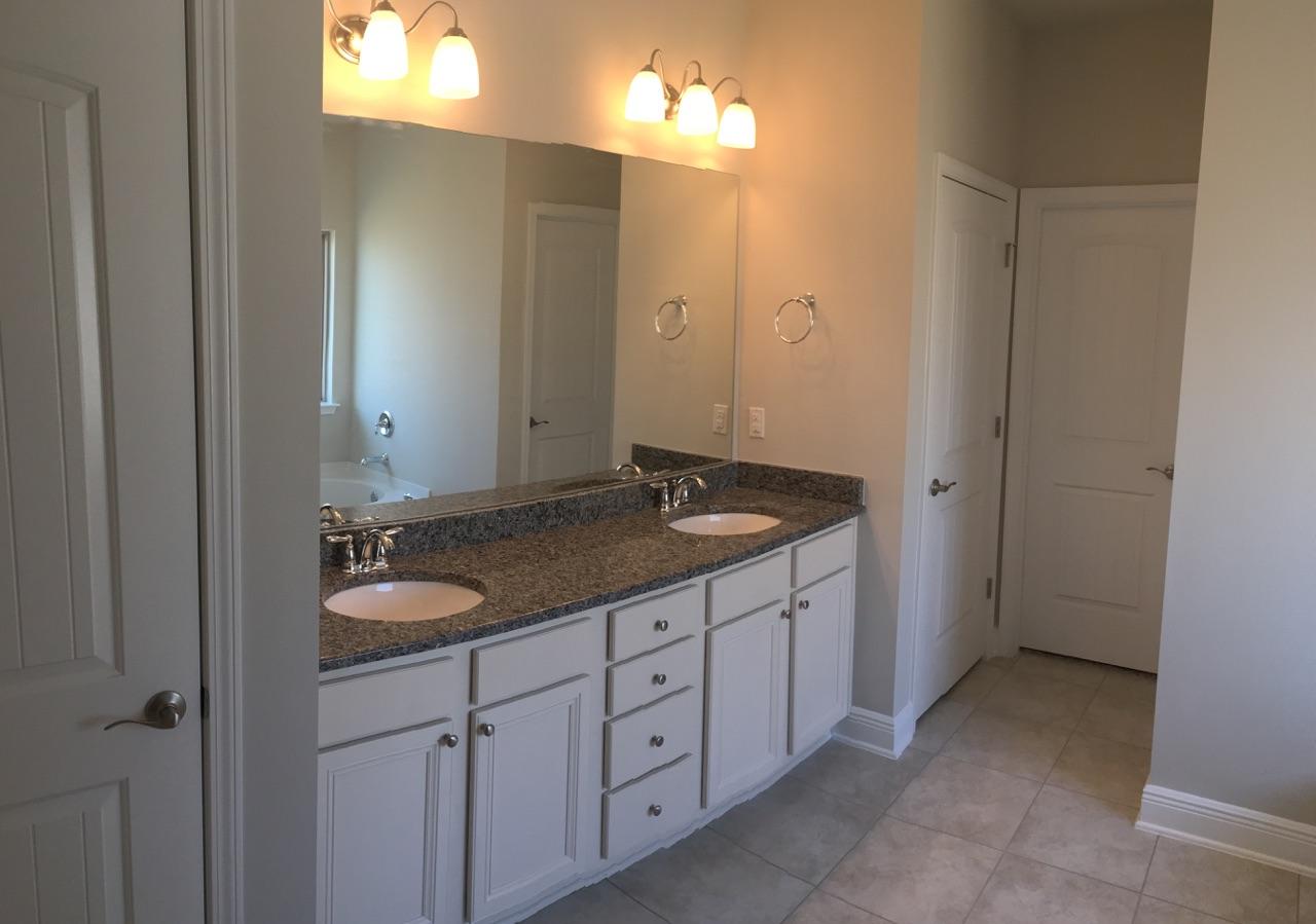 Redstone Commons - Residential