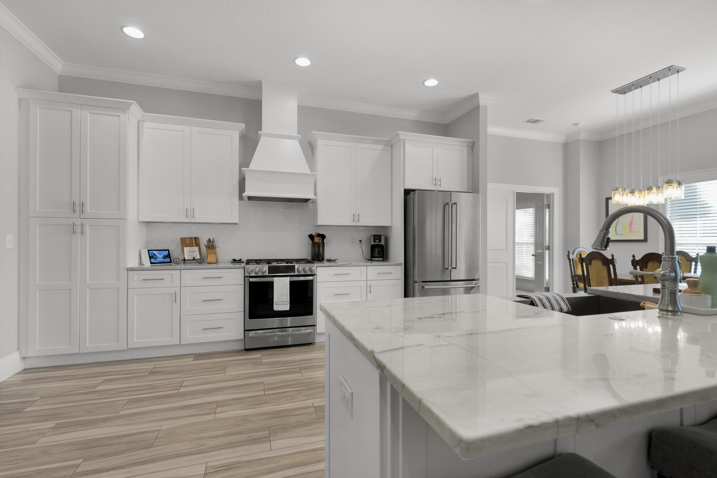 BAYOU POQUITO - Residential