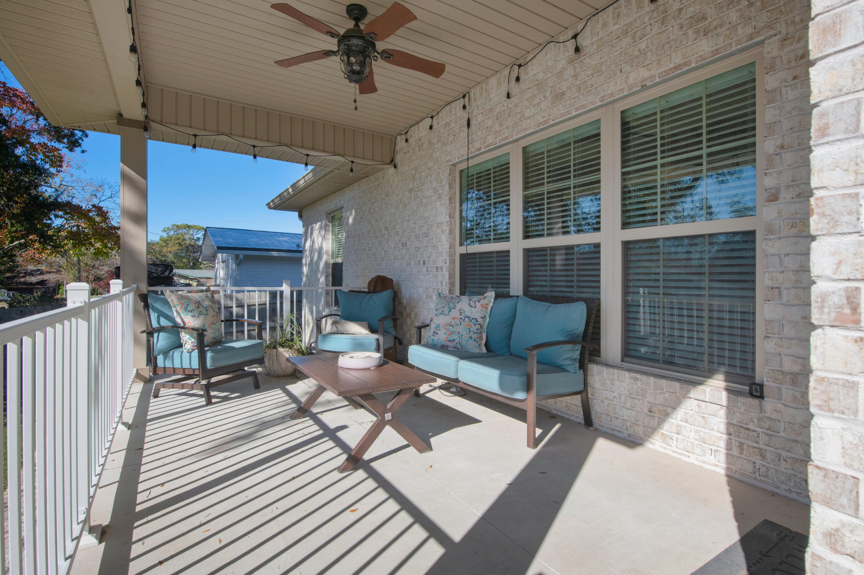 BAYOU POQUITO - Residential