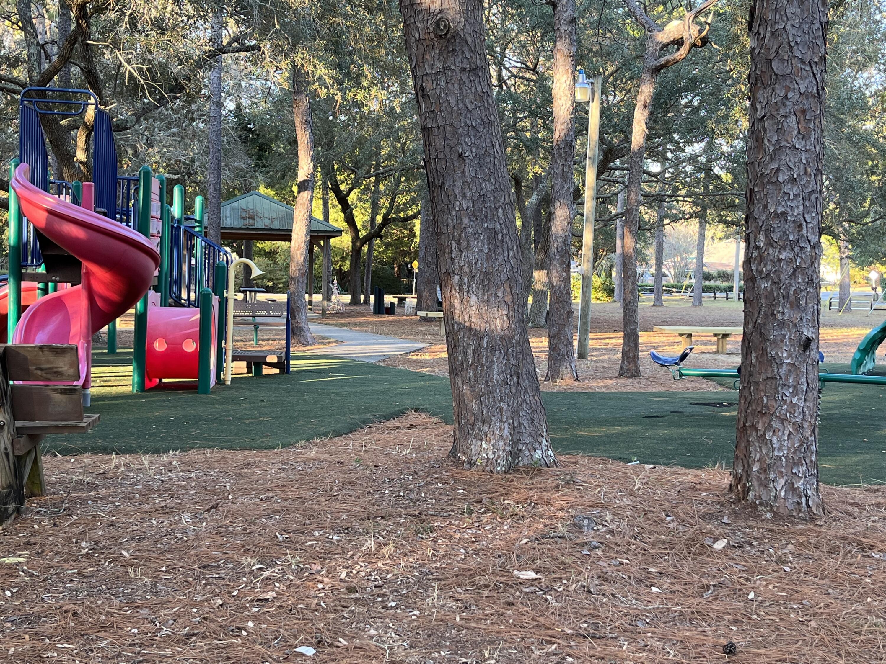 BAYOU POQUITO - Residential